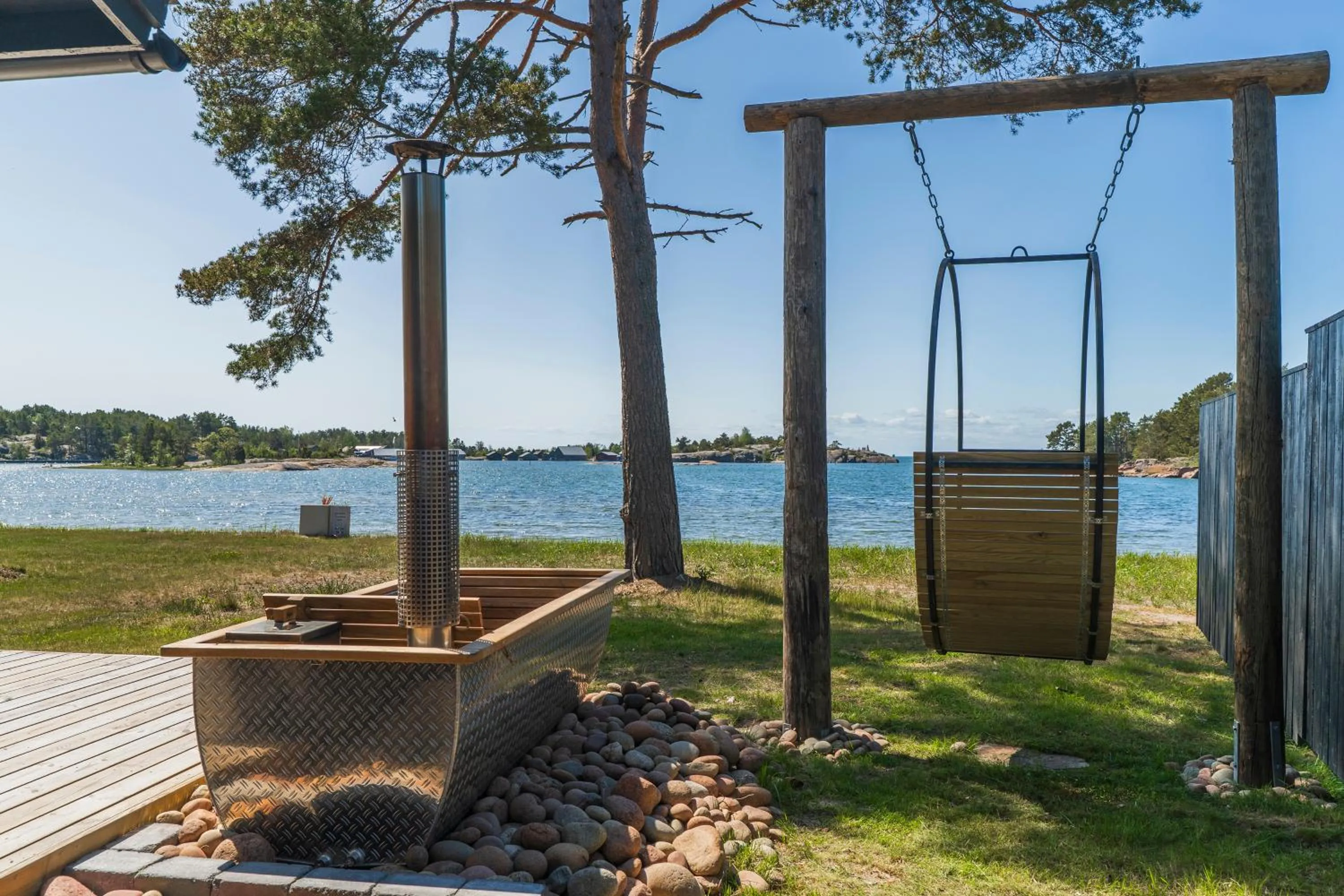 Property building in Käringsund Resort