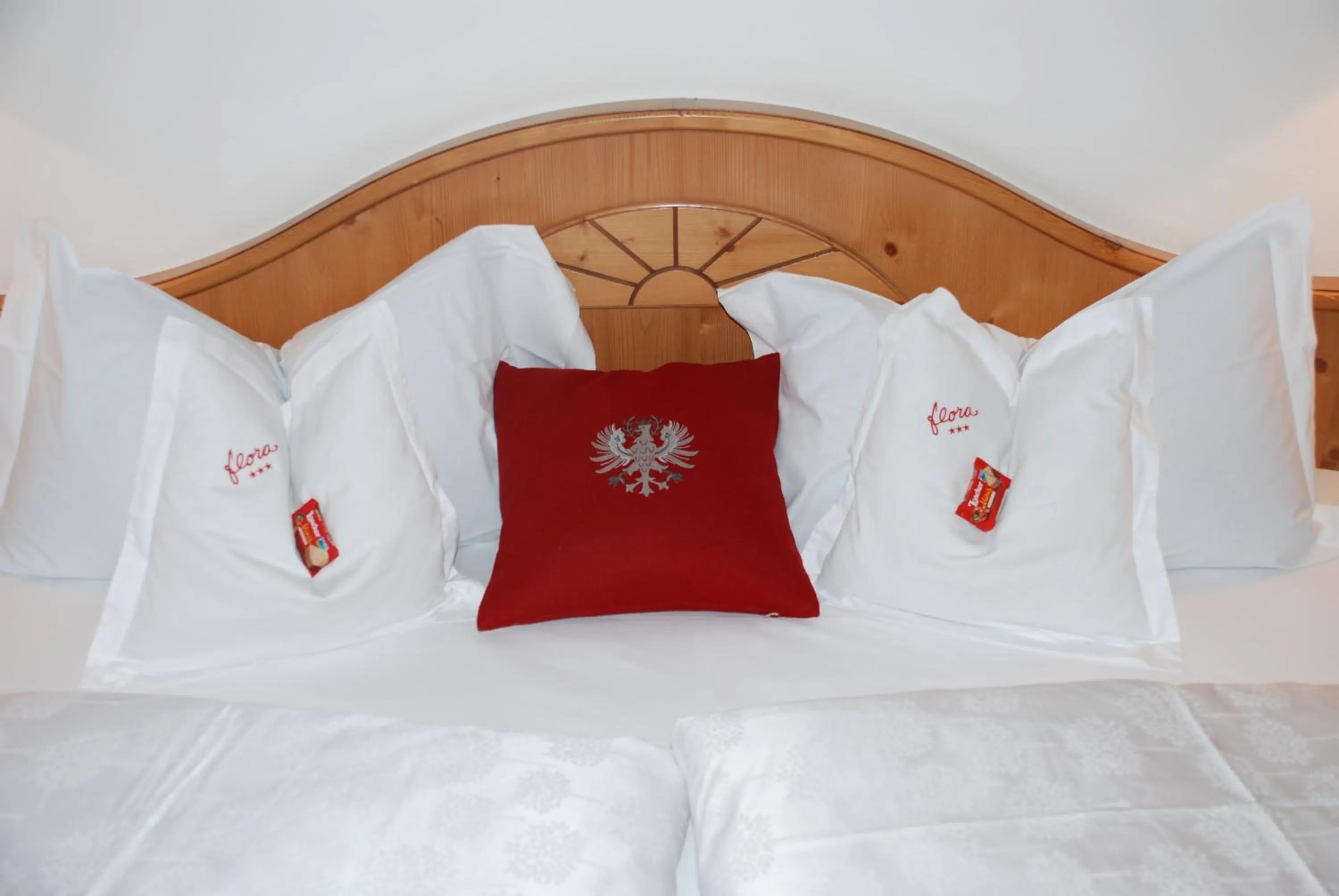 Decorative detail, Bed in Hotel Flora