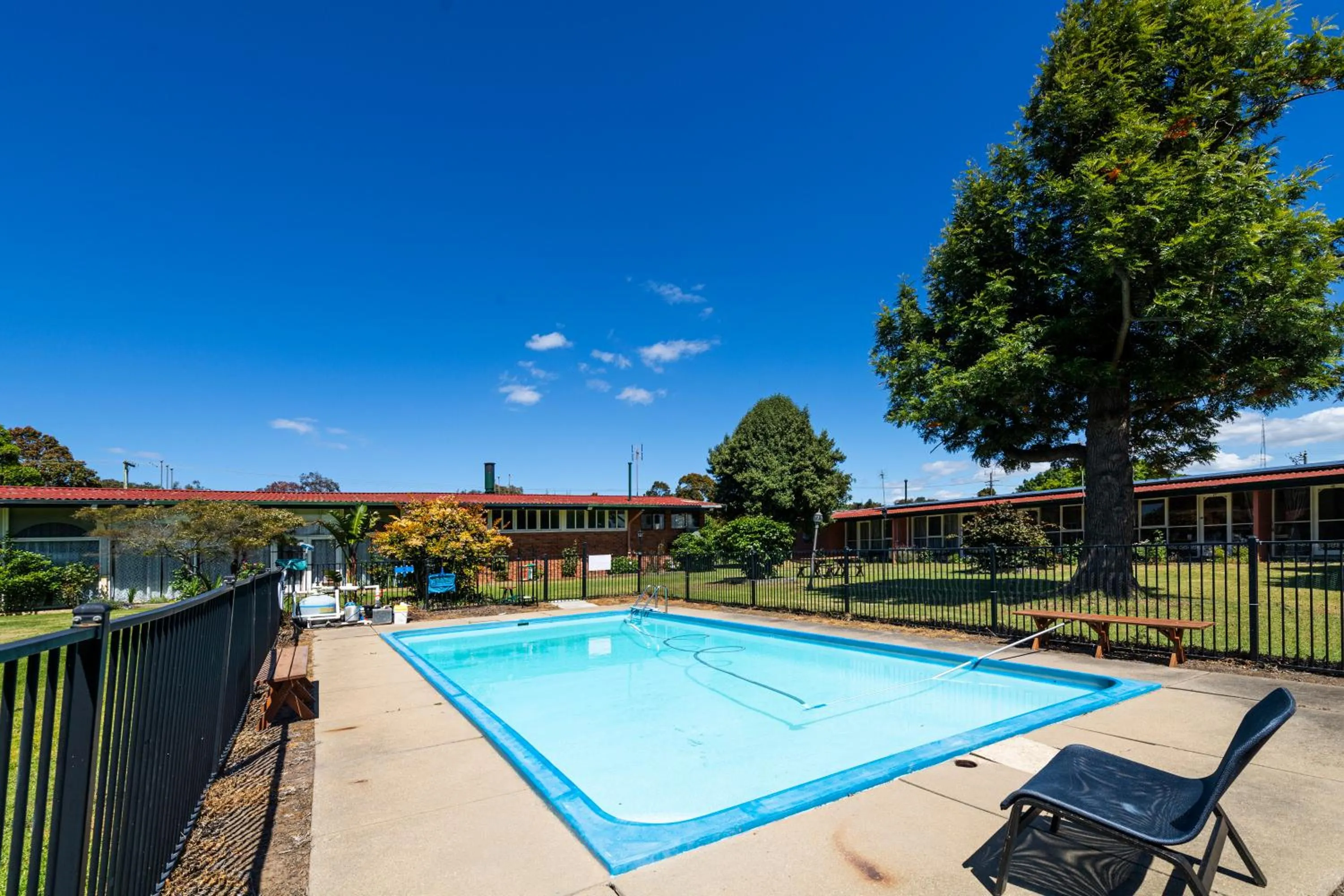 Swimming pool in The Wurruk Motel