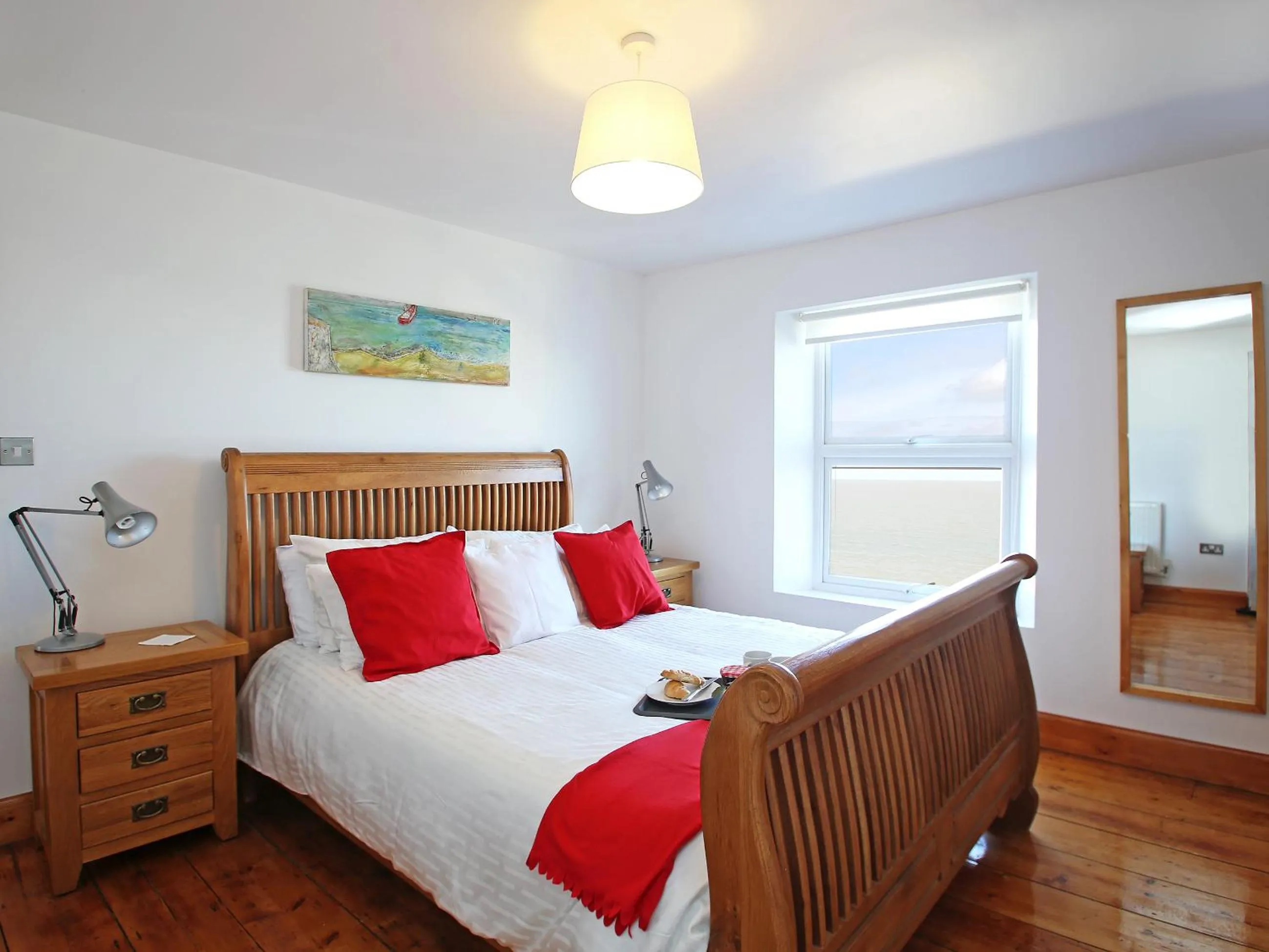 Property building, Bed in Dreamers View