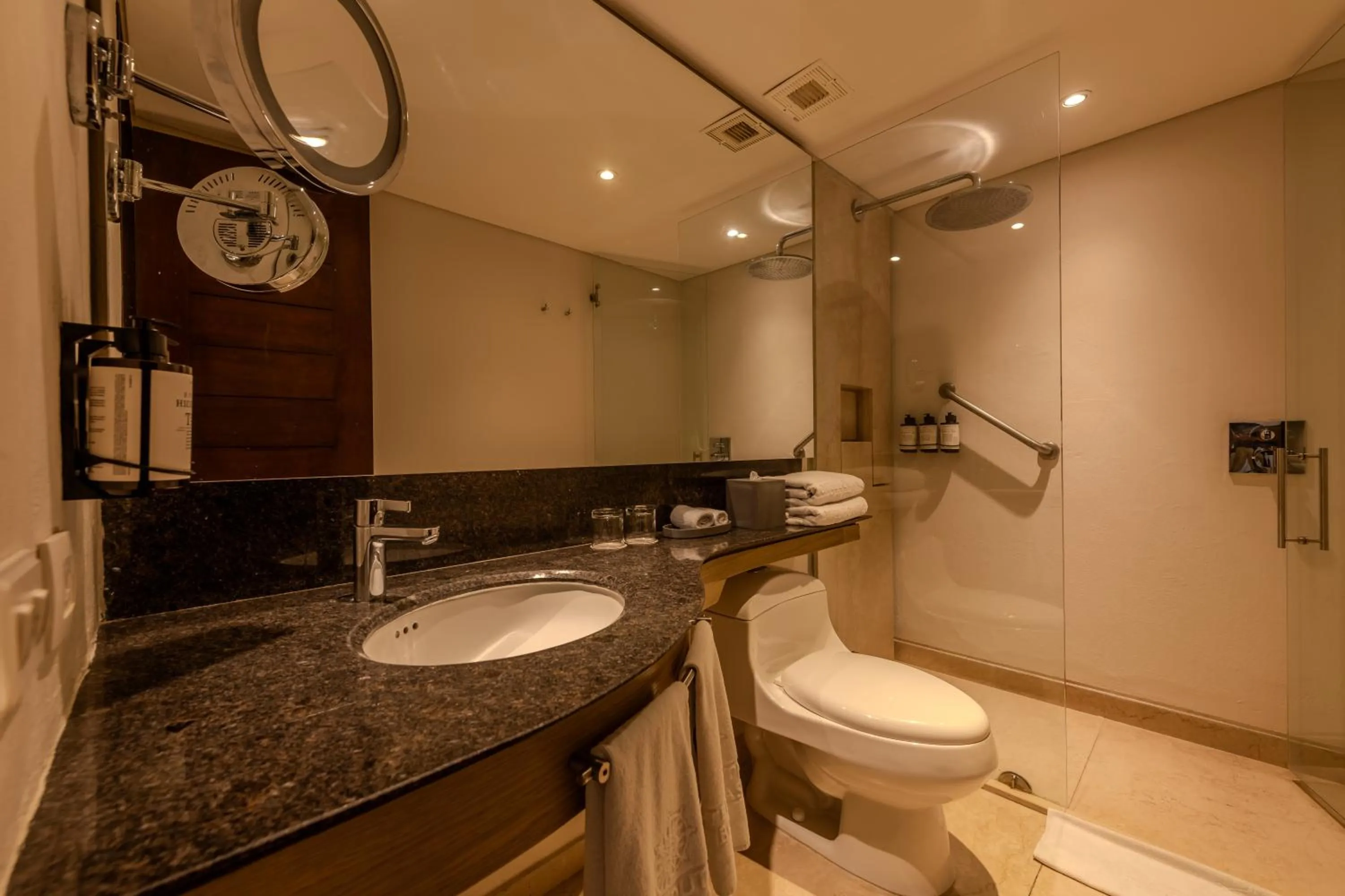 Bathroom in Hotel Boutique Bovedas de Santa Clara By Accor