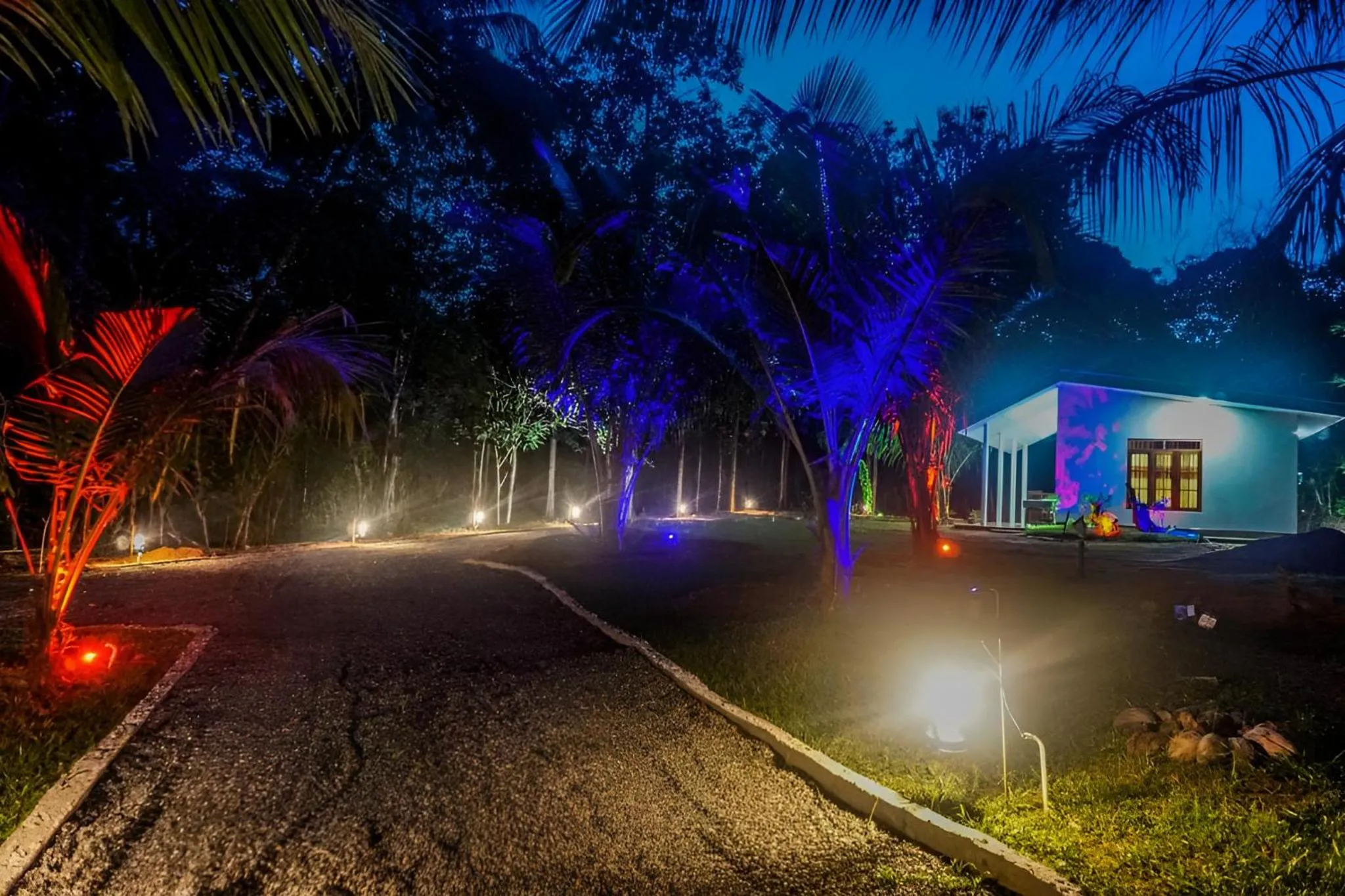 Night in Little Ele Safari Lodge