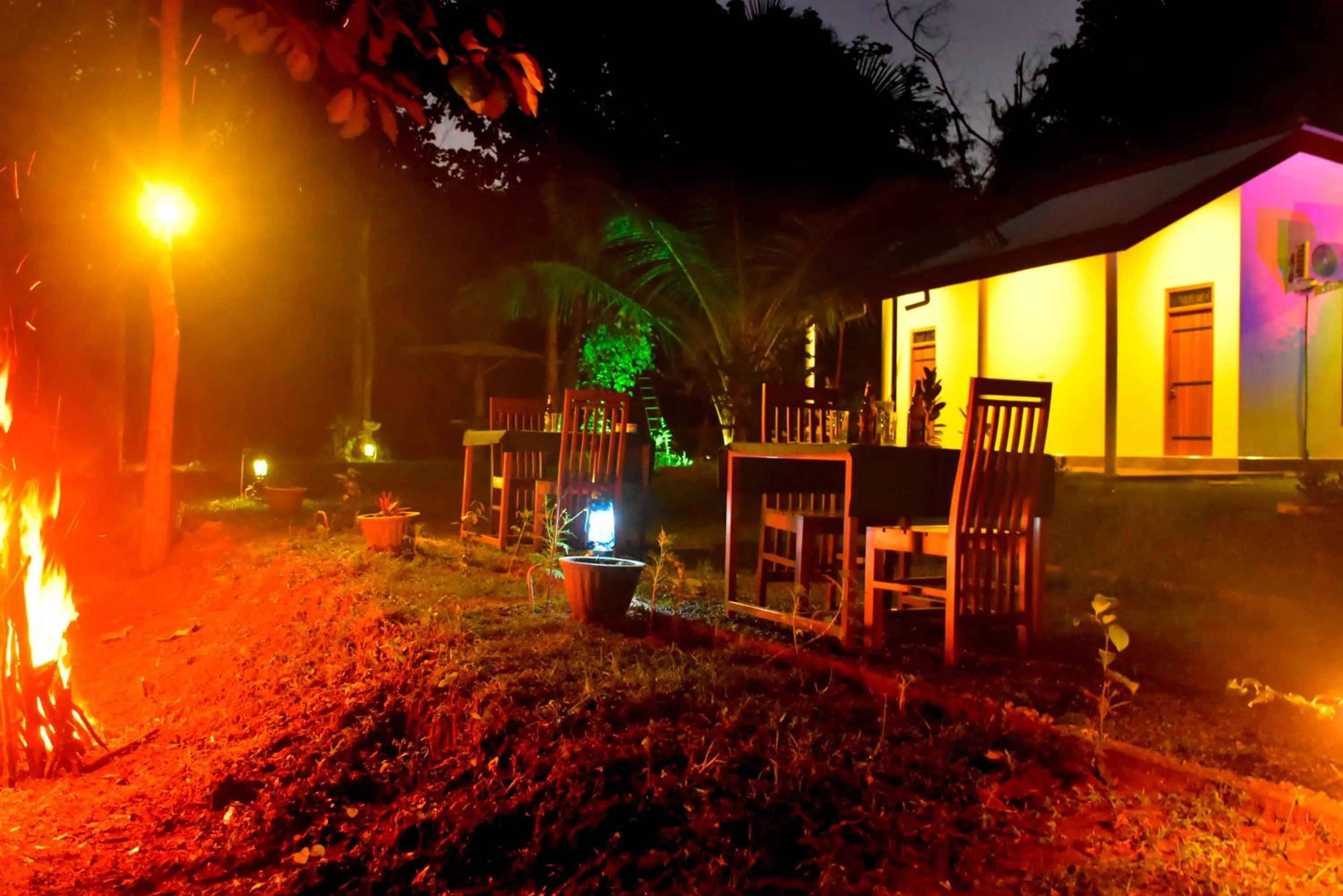 Breakfast in Little Ele Safari Lodge