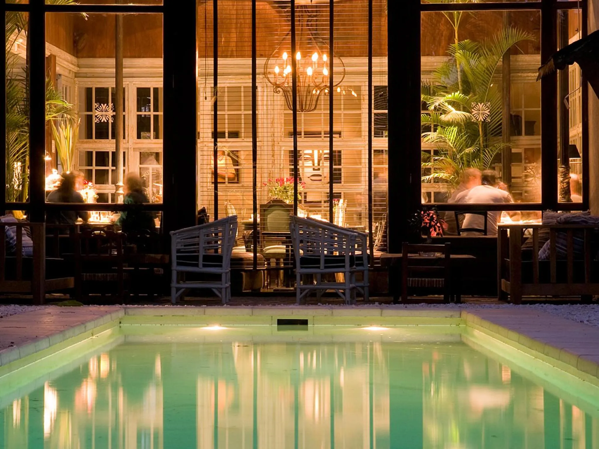 Garden in La Alondra, Casa de huéspedes