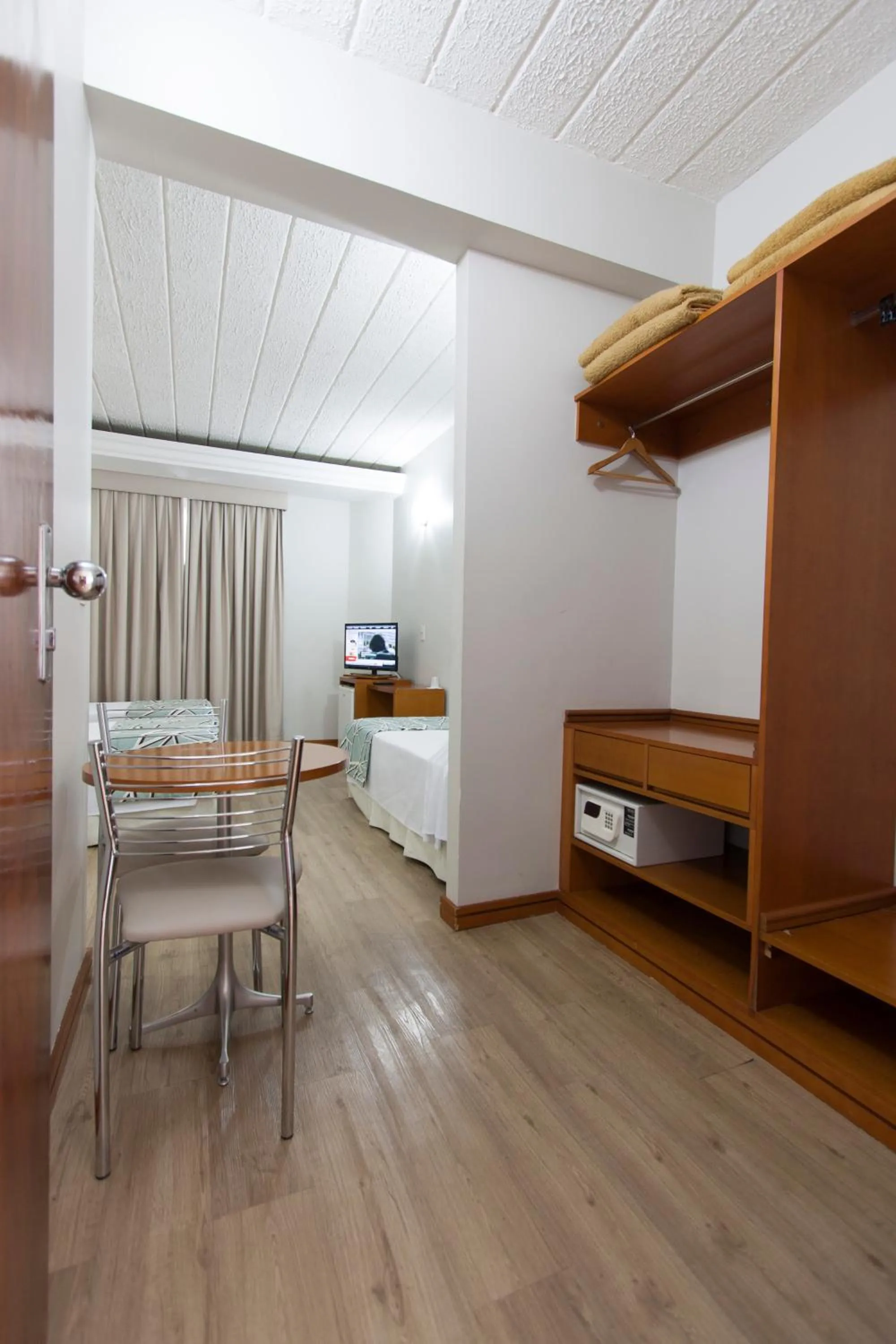 Photo of the whole room, Bed in Di Giulio Hotel