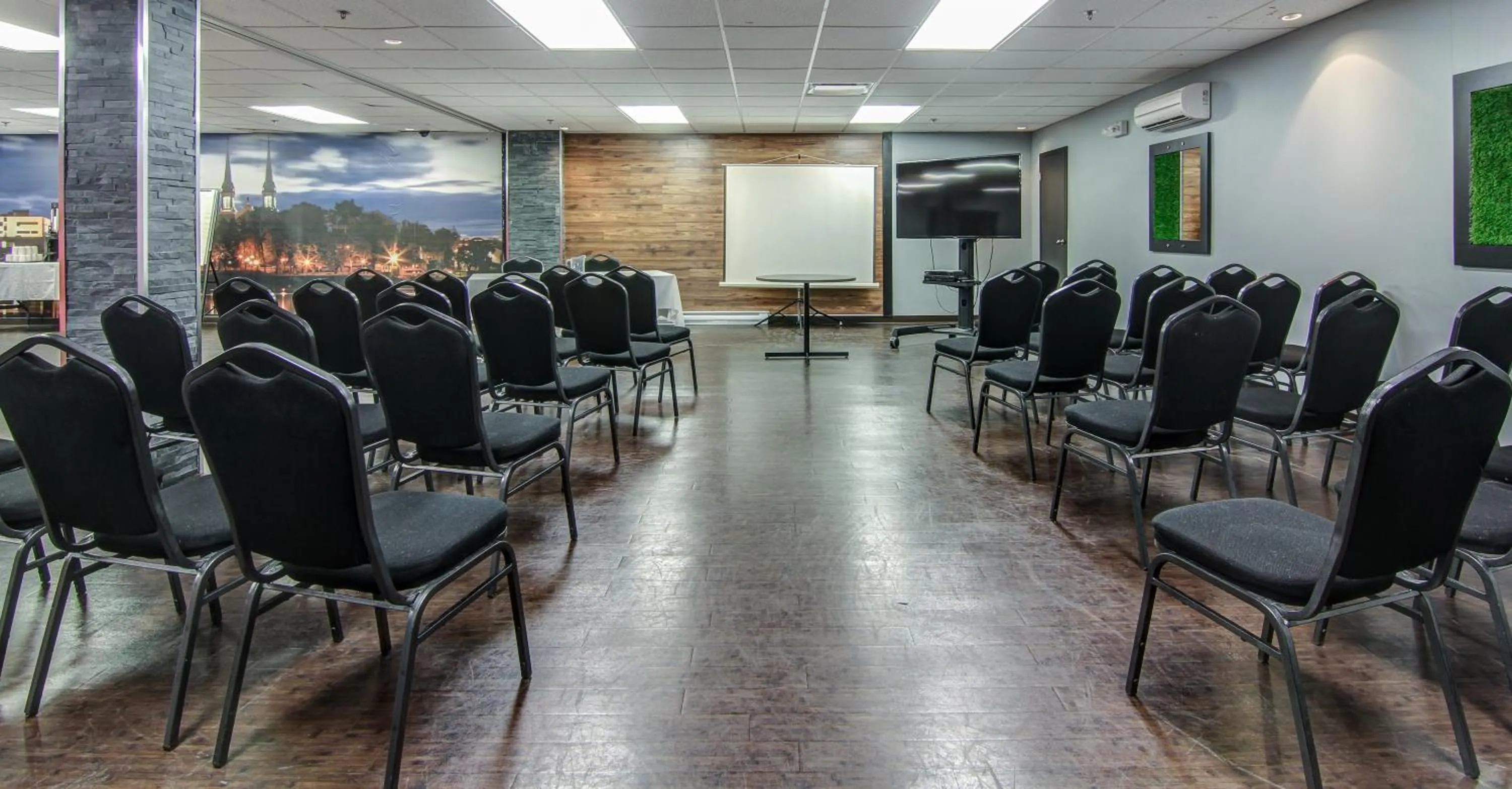 Meeting/conference room in Hotel De La Borealie