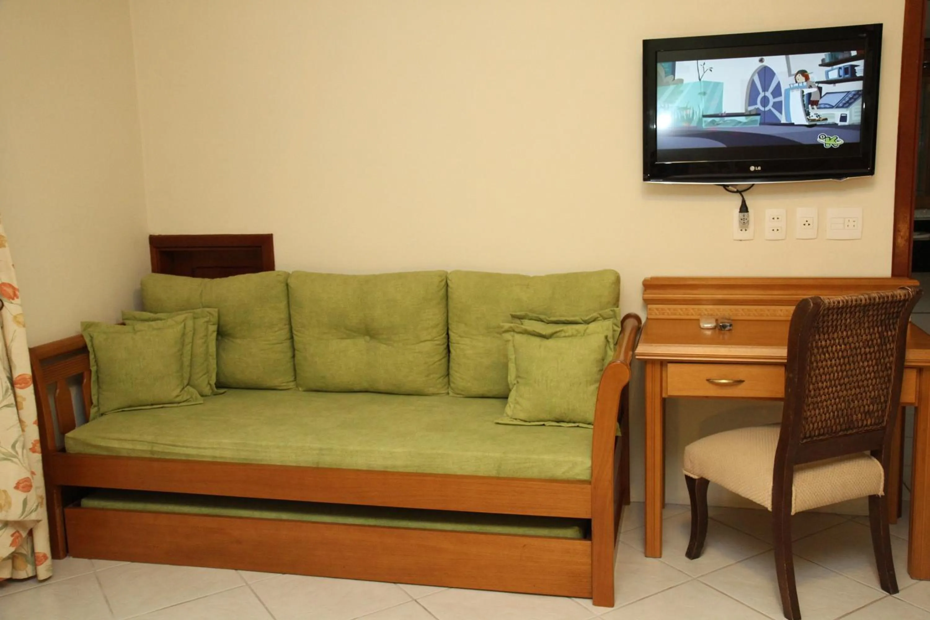 Seating area in Pousada Águia Branca