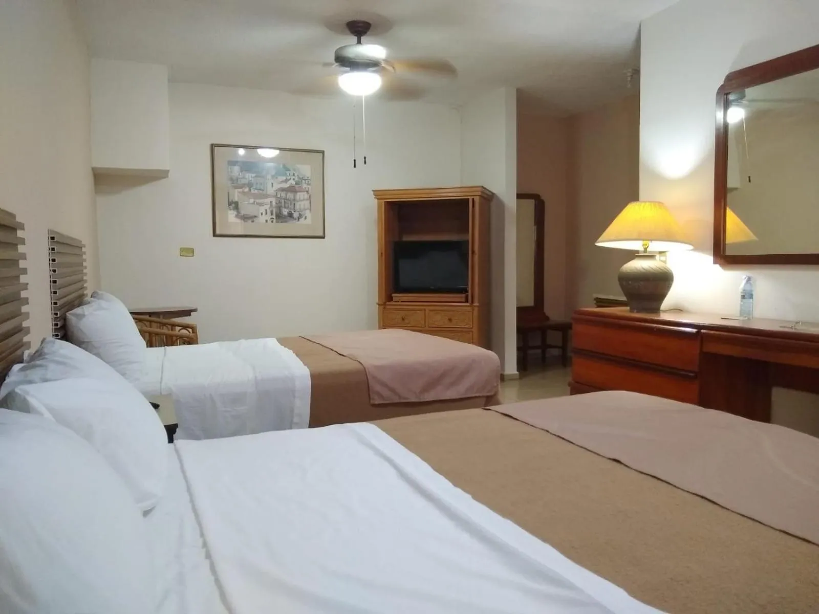 Bed in Hotel El Dorado