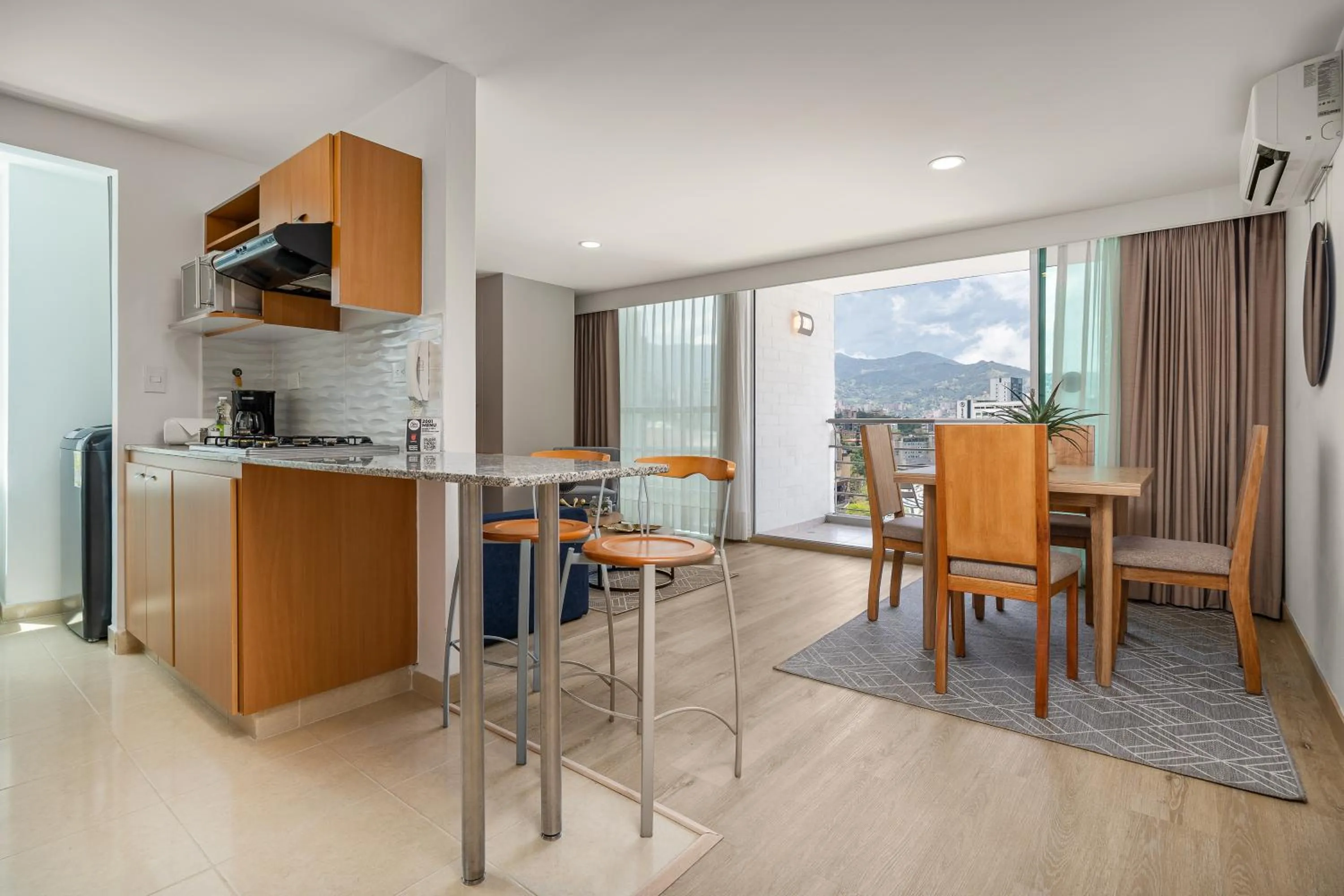 Kitchen or kitchenette in Affinity ApartaHotel - Extended Stay