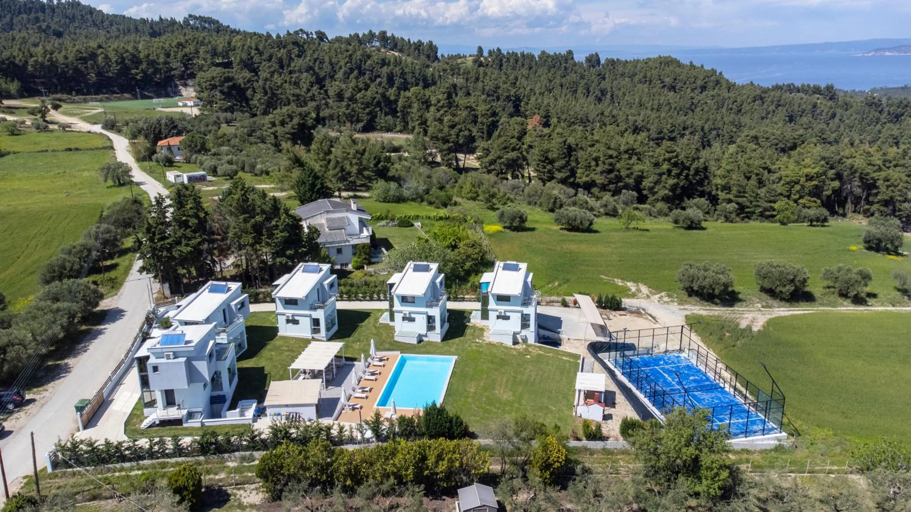 Property building in Blue Avenue