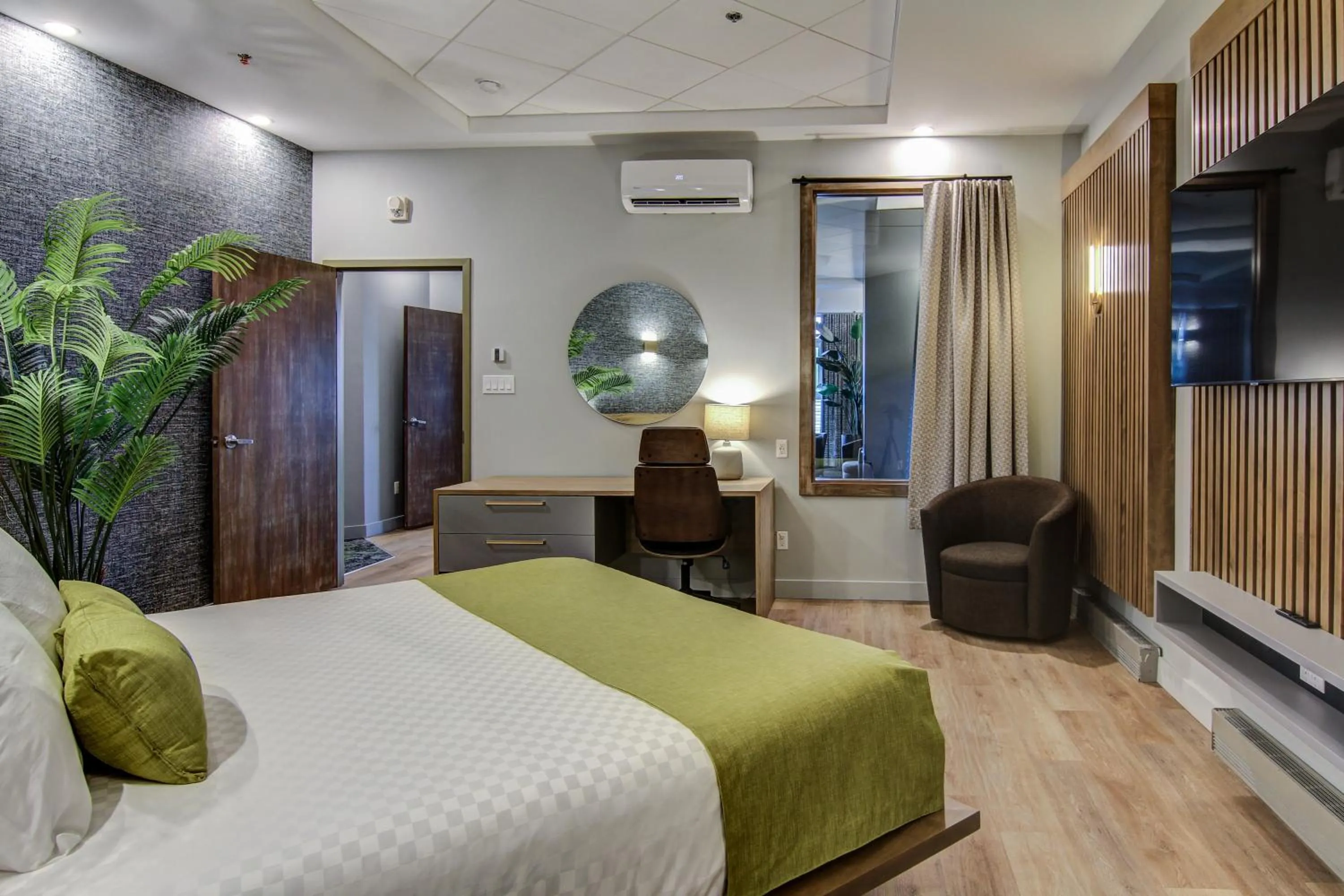 Bedroom, Bed in Hôtel du Jardin