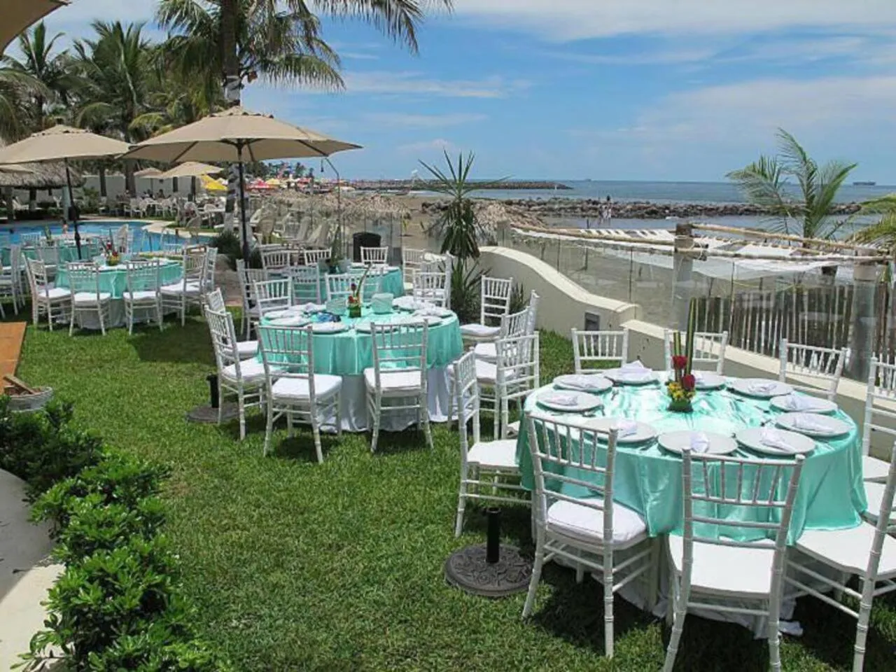 Restaurant/places to eat in Playa Caracol Hotel & Spa