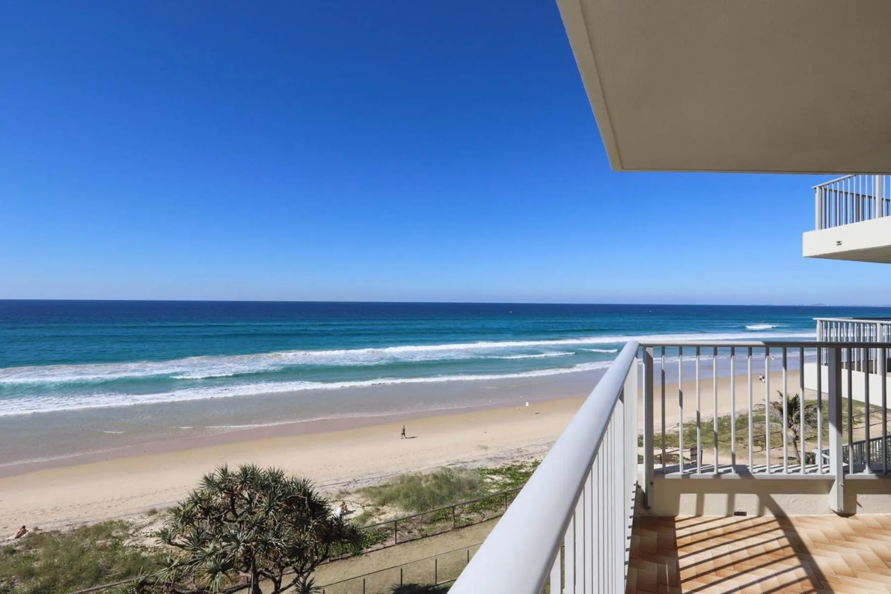 Sea view in Beachside Tower Apartments