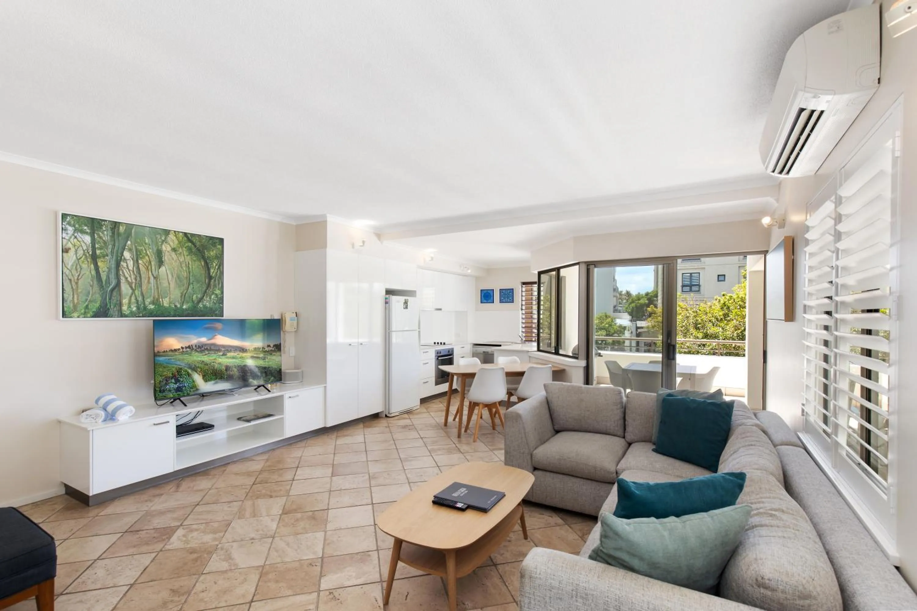 TV and multimedia in Bella Casa Noosa