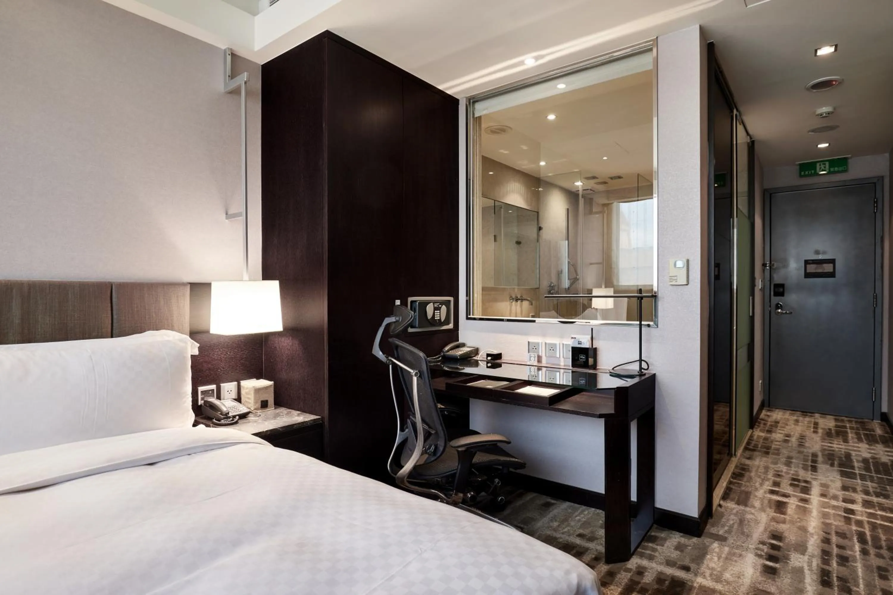 Photo of the whole room, Bed in The Tango Hotel Taipei Nanshi