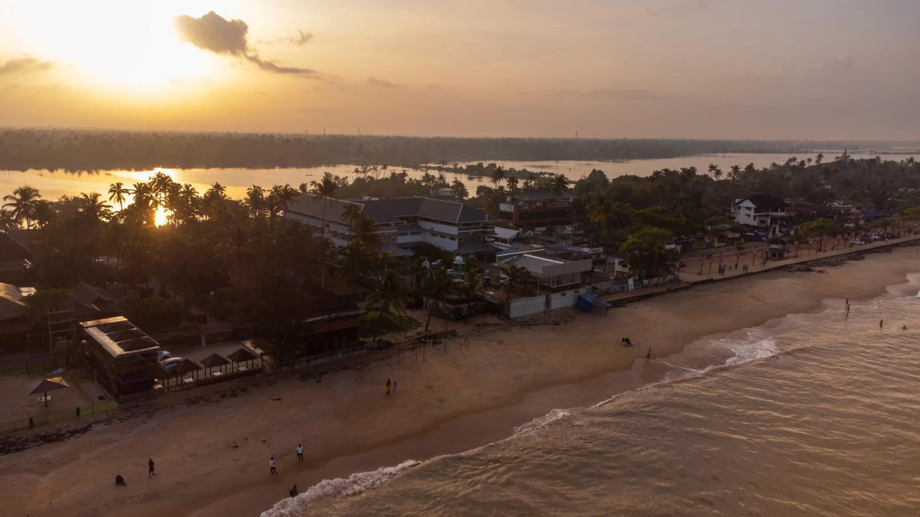 Property building in Renai Blue Waters Cherai