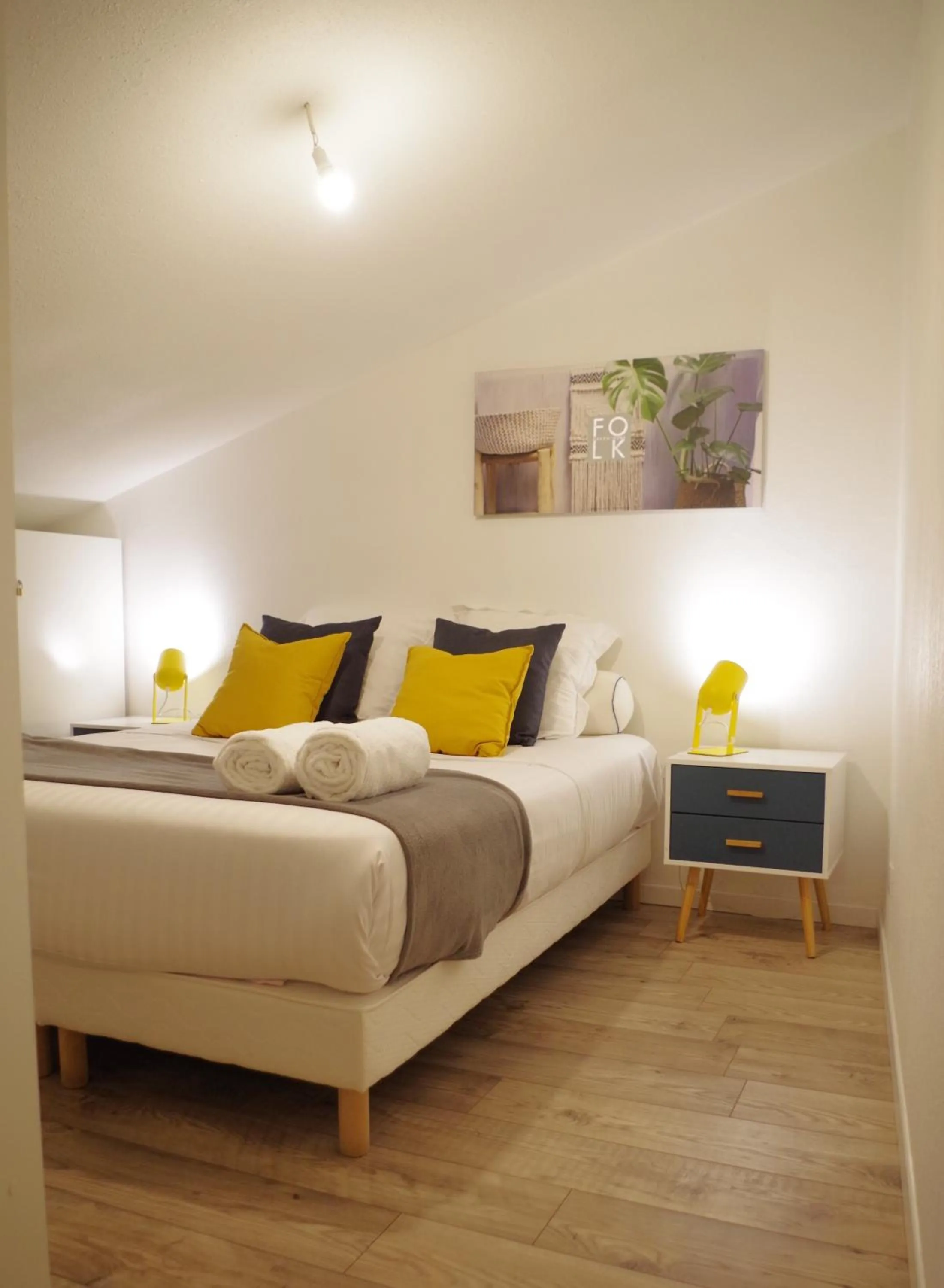 Bed in La Villa Tria Castella