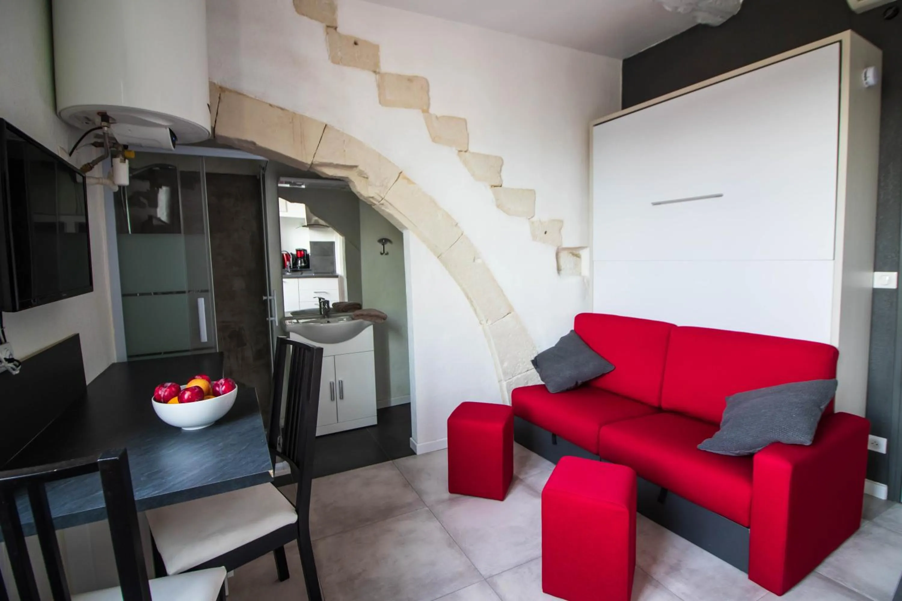 TV and multimedia in La Villa Tria Castella