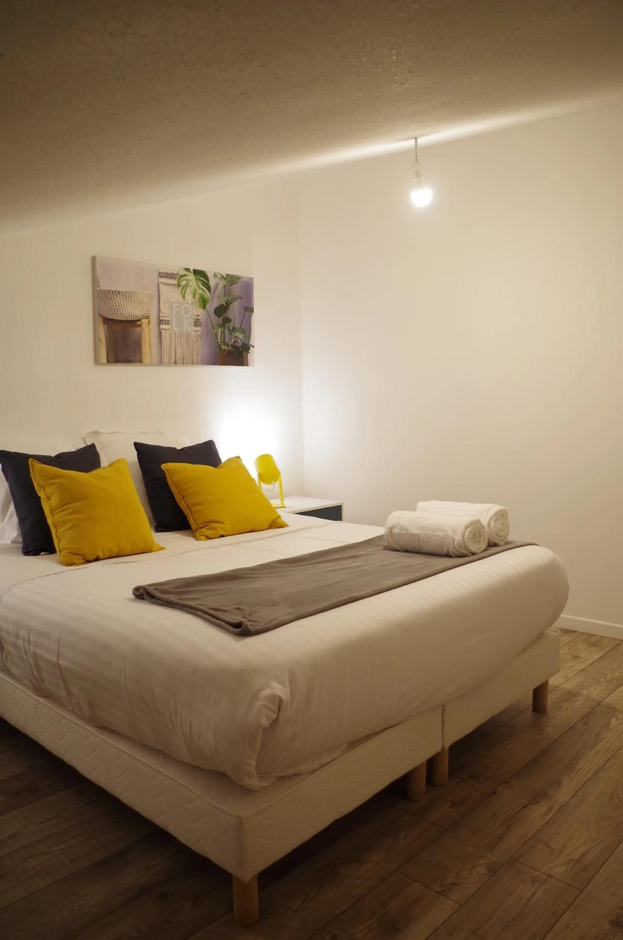 Bed in La Villa Tria Castella