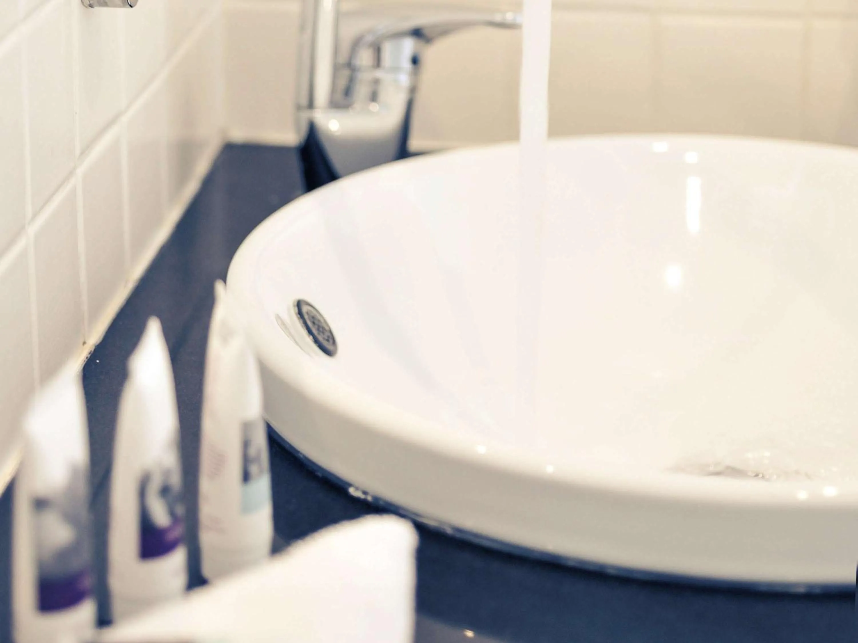 Bedroom in Mercure North Melbourne