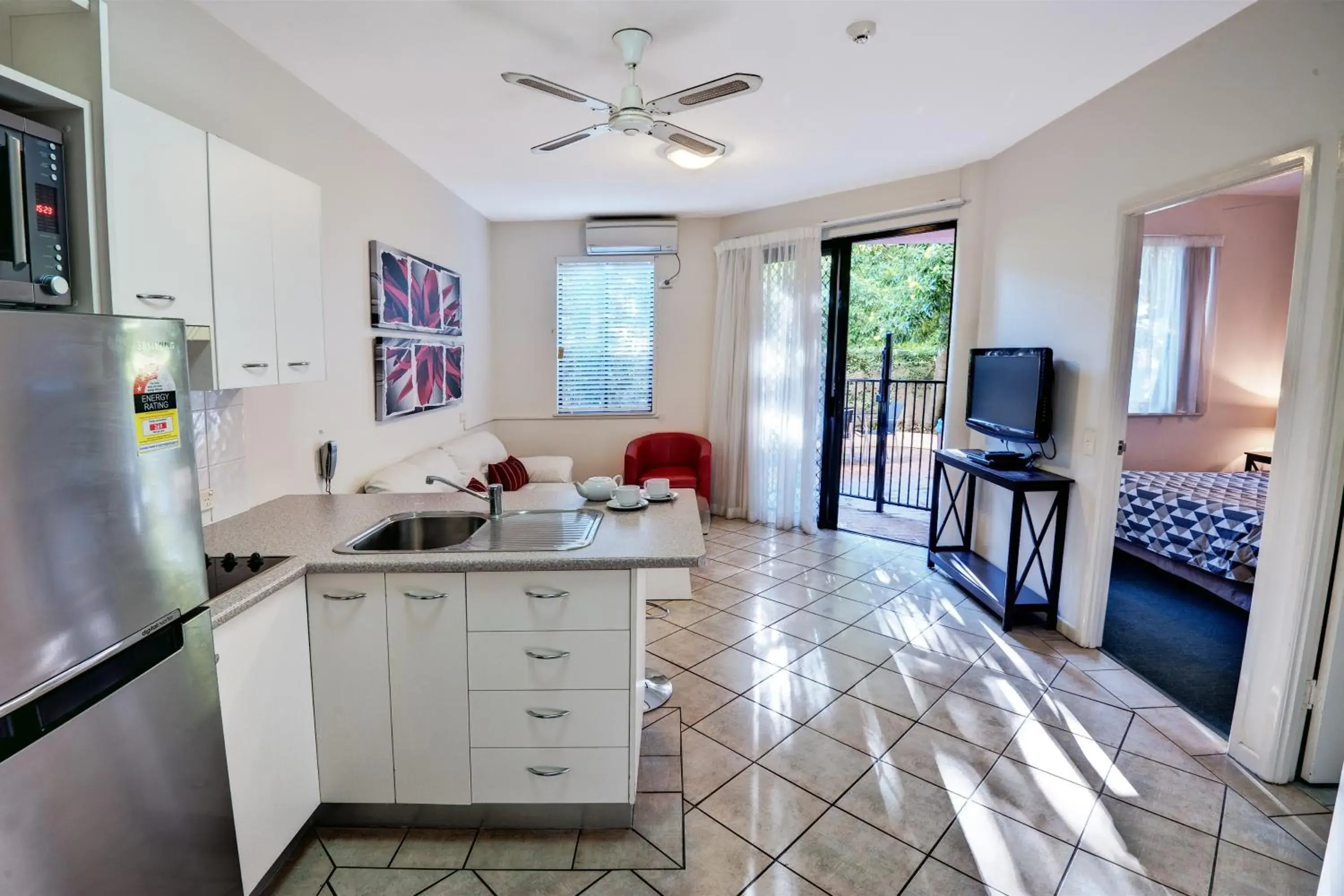 Two-Bedroom Apartment - Ground Floor in Nautilus Resort Mooloolaba Two-Bedroom Apartment - Ground Floor in Nautilus Resort Mooloolaba