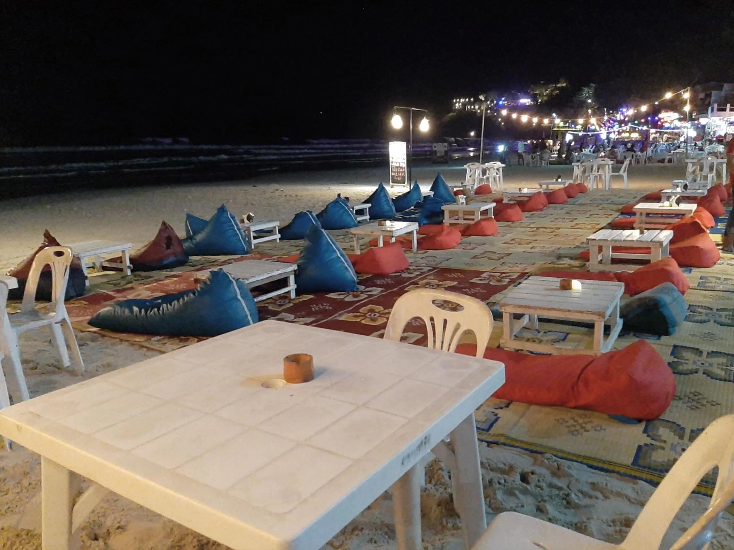 Nightclub / DJ in Sunrise Resort- Koh Phangan - SHA Extra Plus