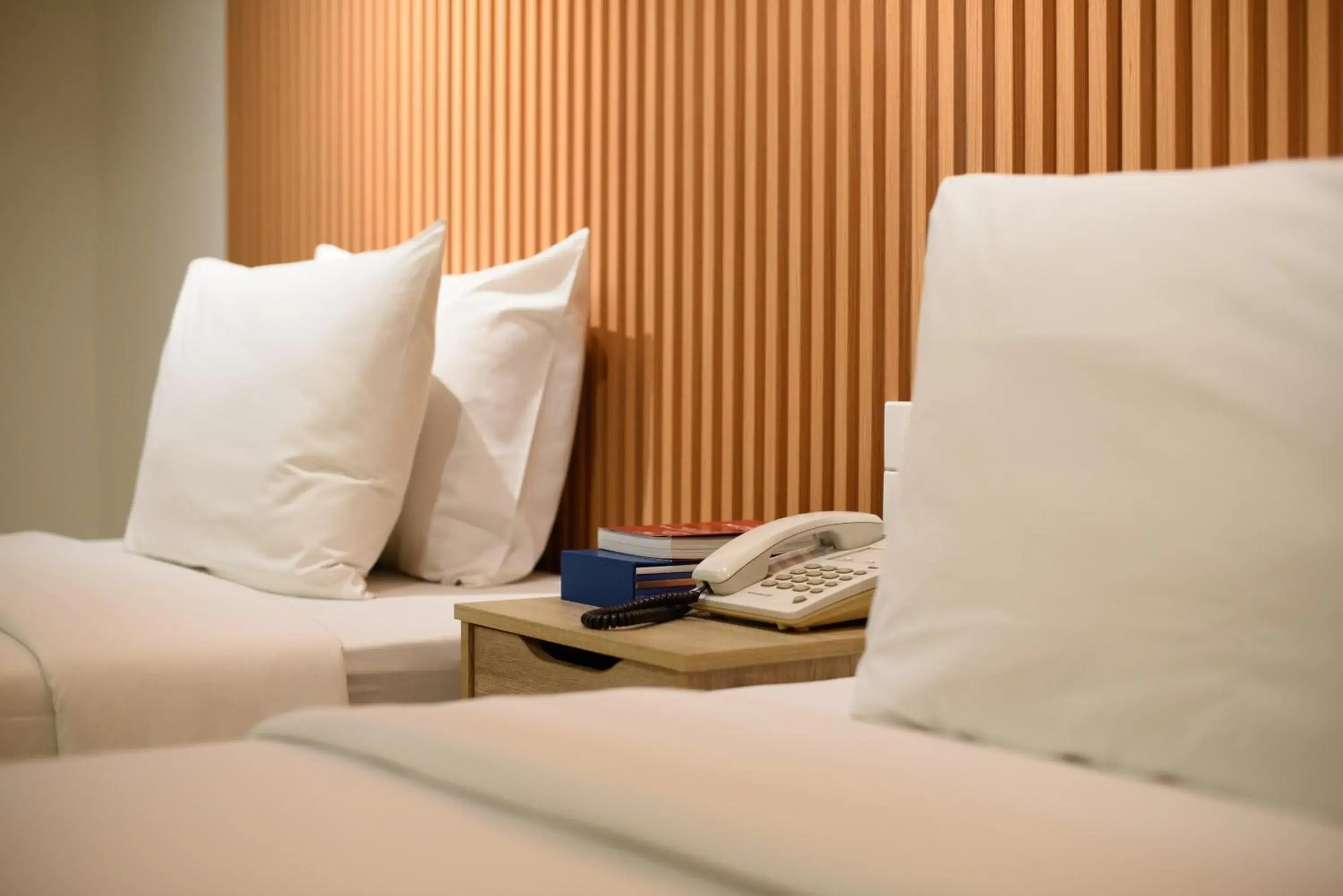 Deluxe Double or Twin Room in Grand Watergate Hotel Deluxe Double or Twin Room in Grand Watergate Hotel