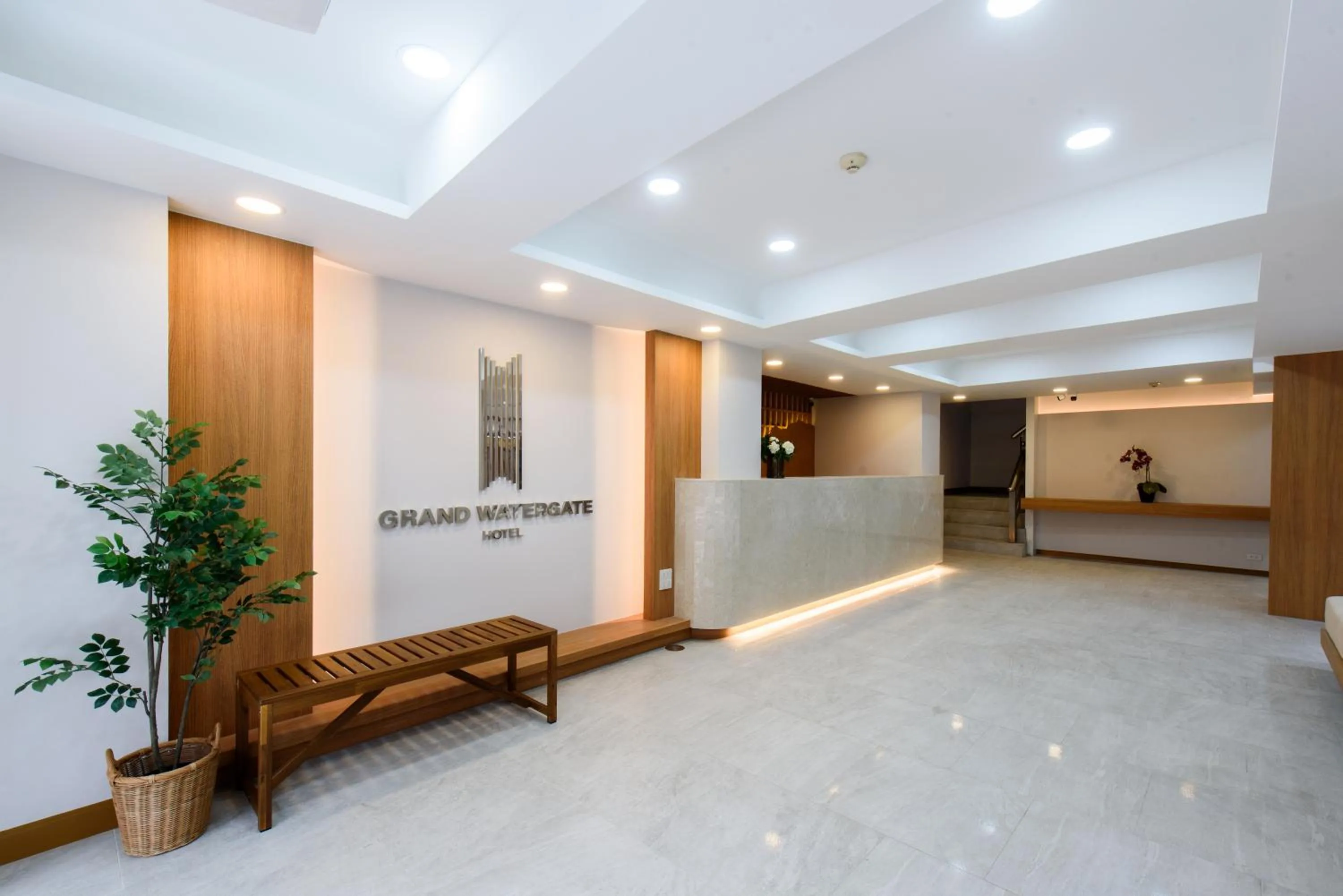 Lobby or reception in Grand Watergate Hotel
