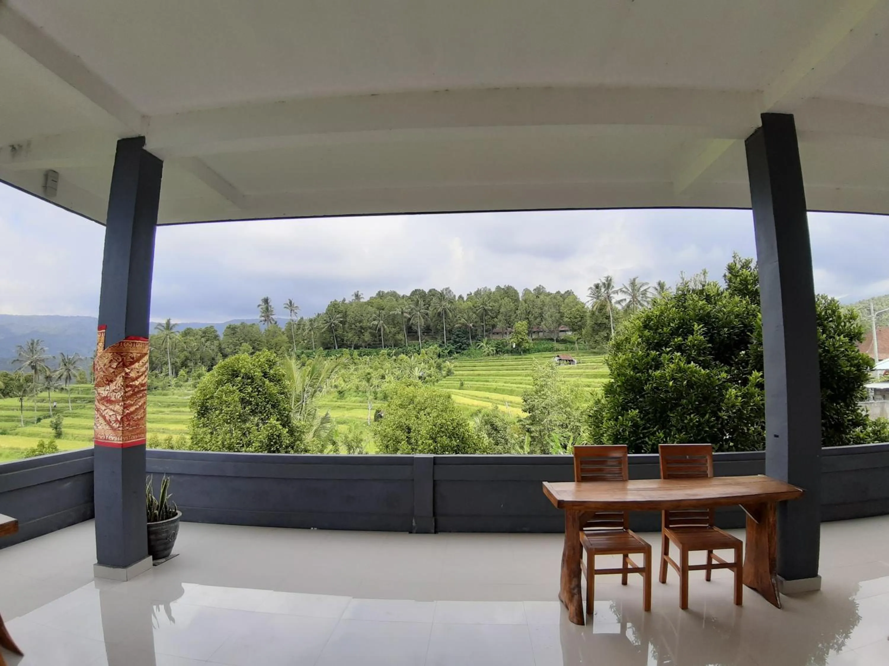 Balcony/Terrace in Candra Cottage