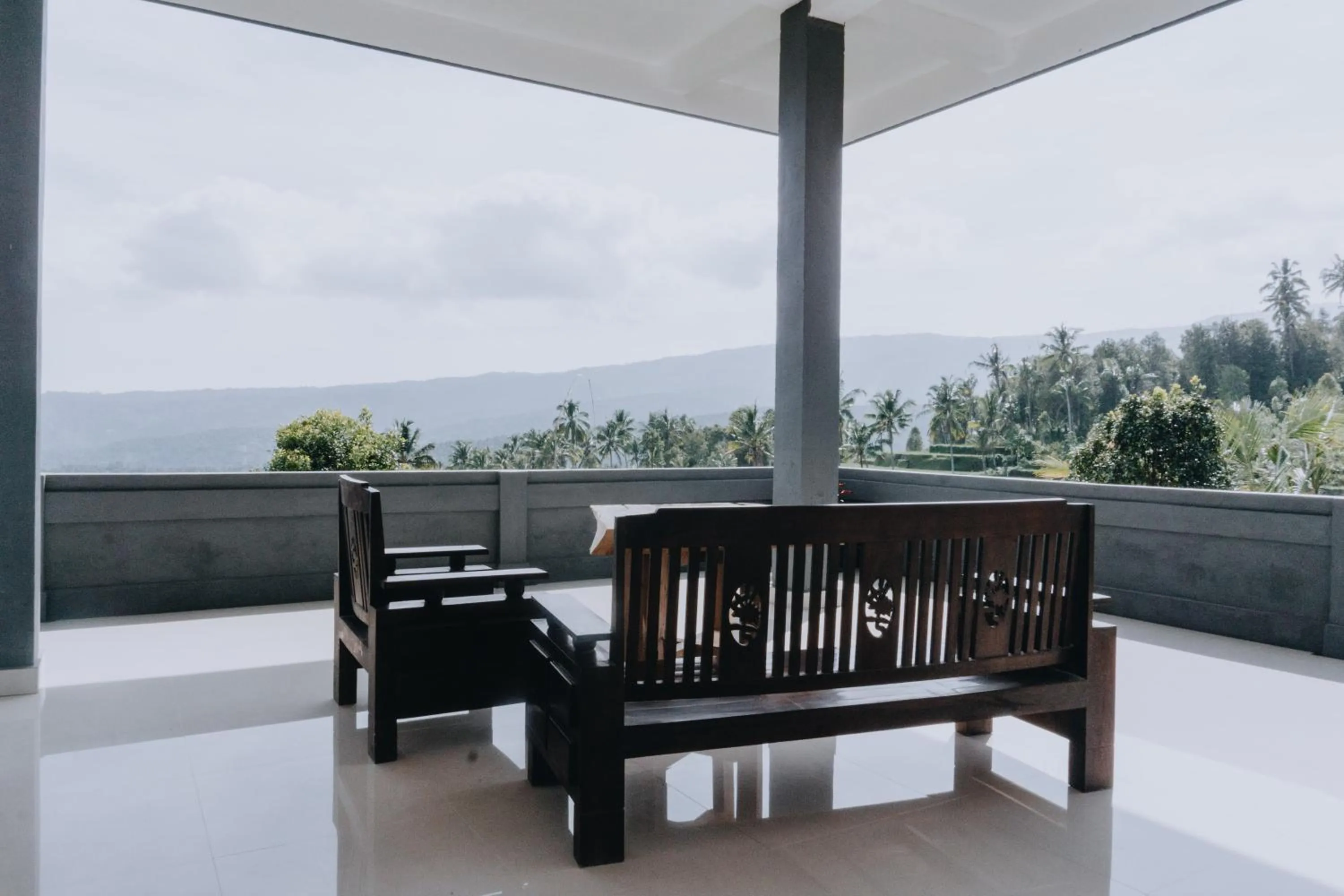 Balcony/Terrace in Candra Cottage