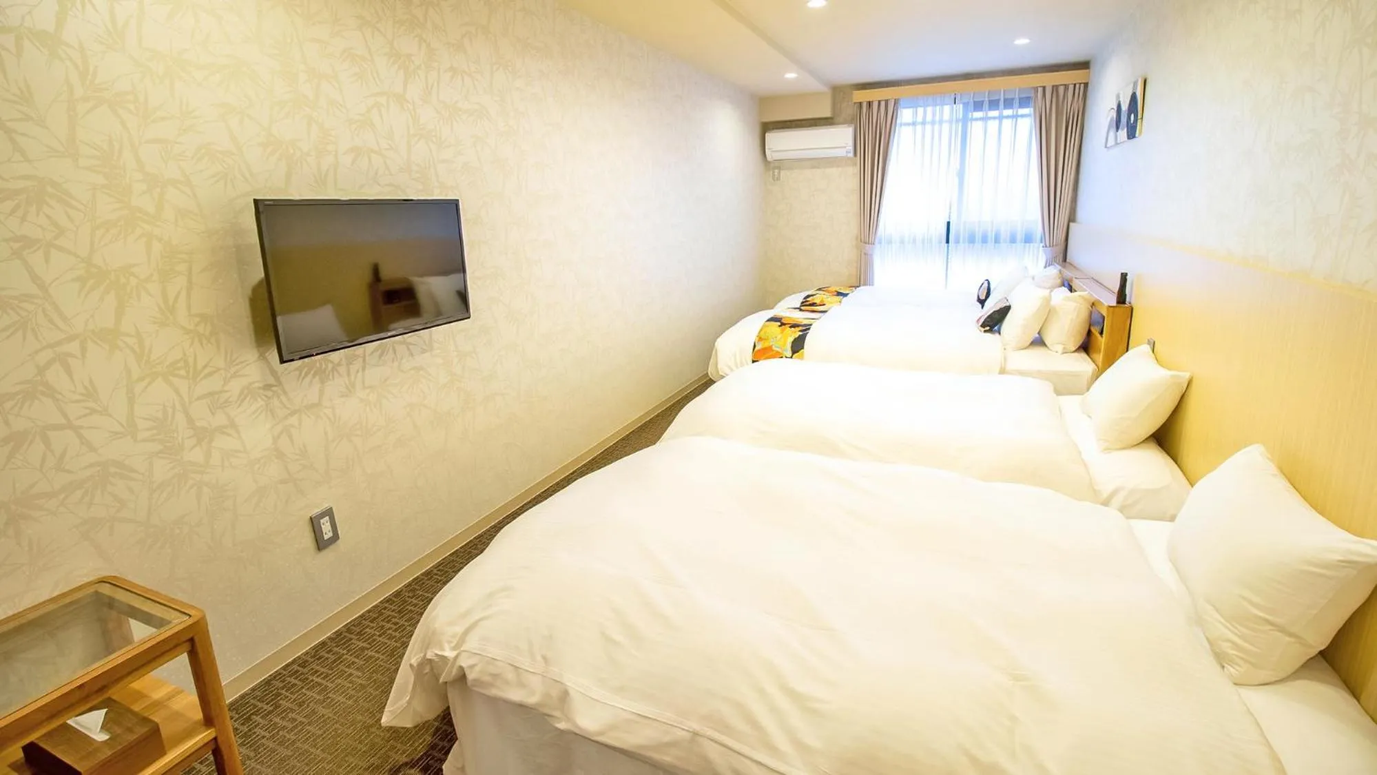 Bed in Stay SAKURA Kyoto Gyoen East