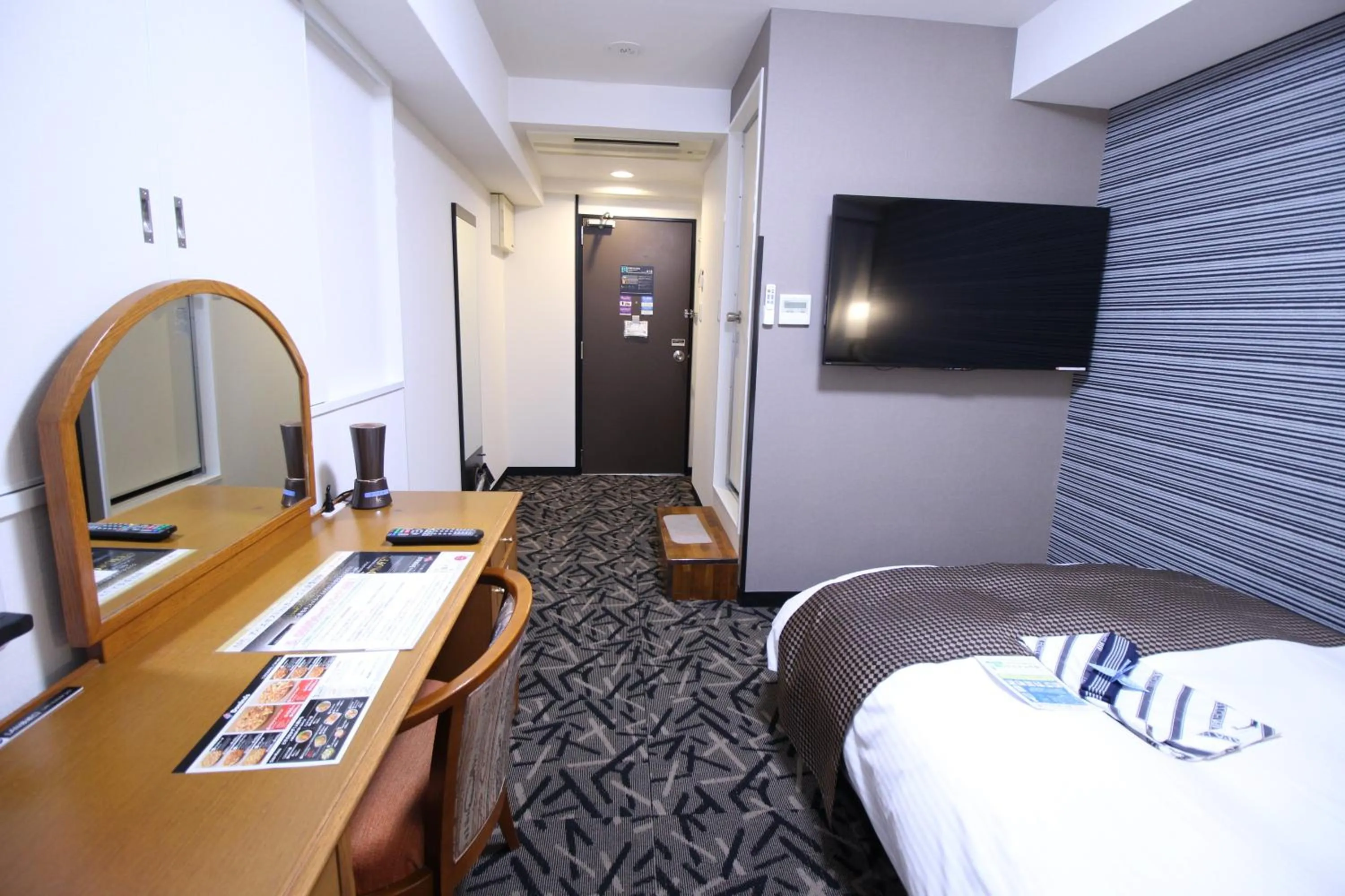 Photo of the whole room, Bed in APA Hotel Hikoneminami
