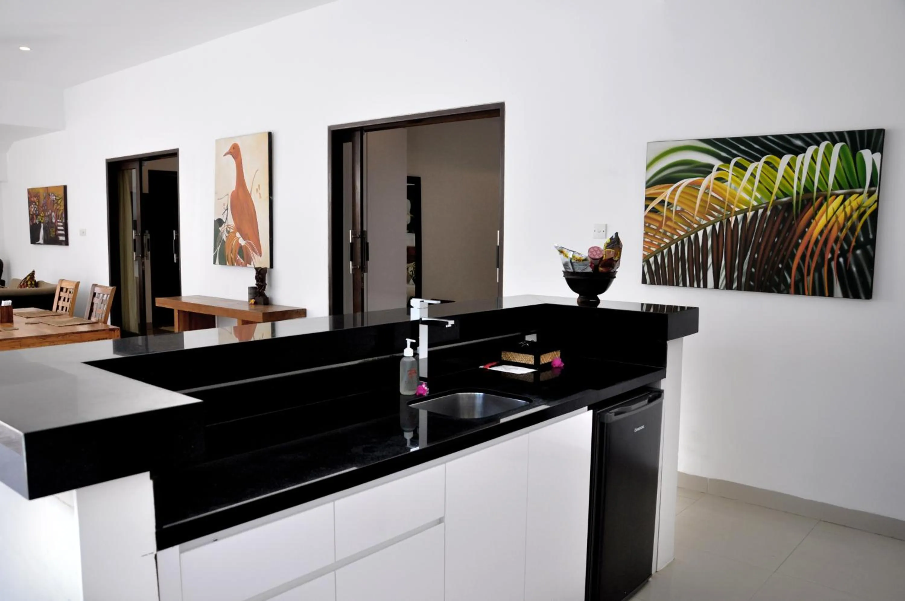 Kitchen or kitchenette in Kokomo Resort