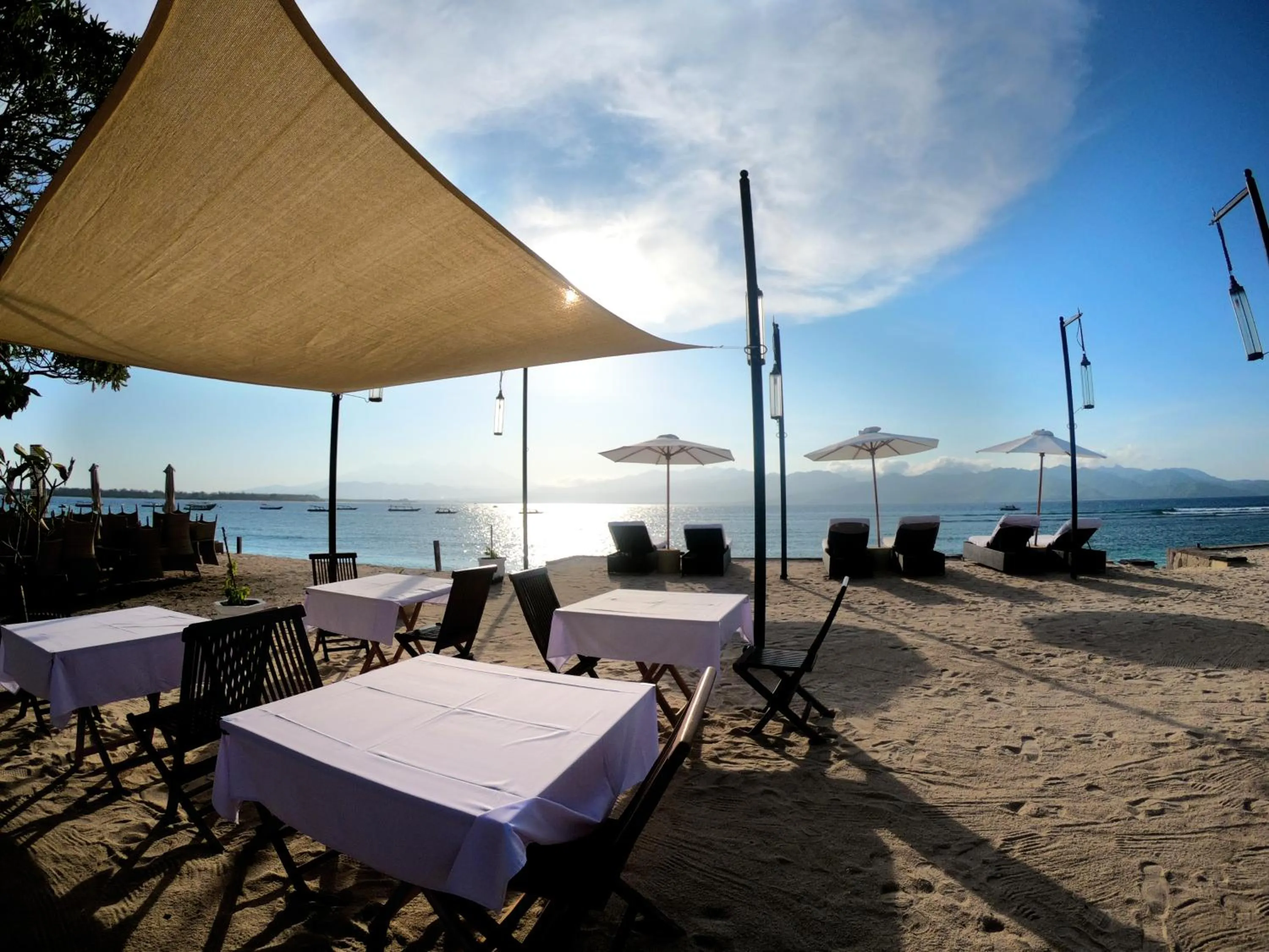 Restaurant/places to eat in Kokomo Resort