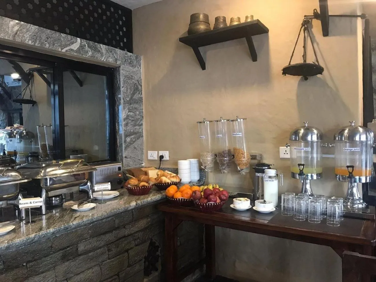 Food and drinks in Pokhara Boutique Hotel