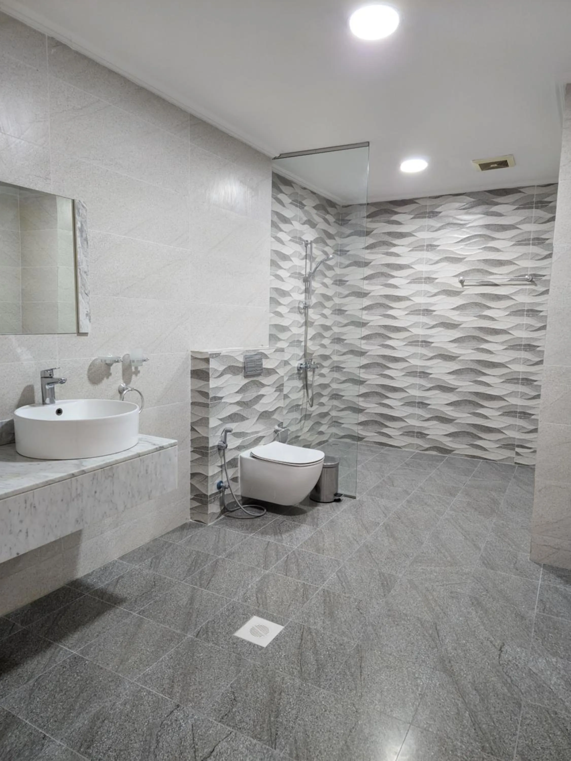 Imperial Suites Hotel