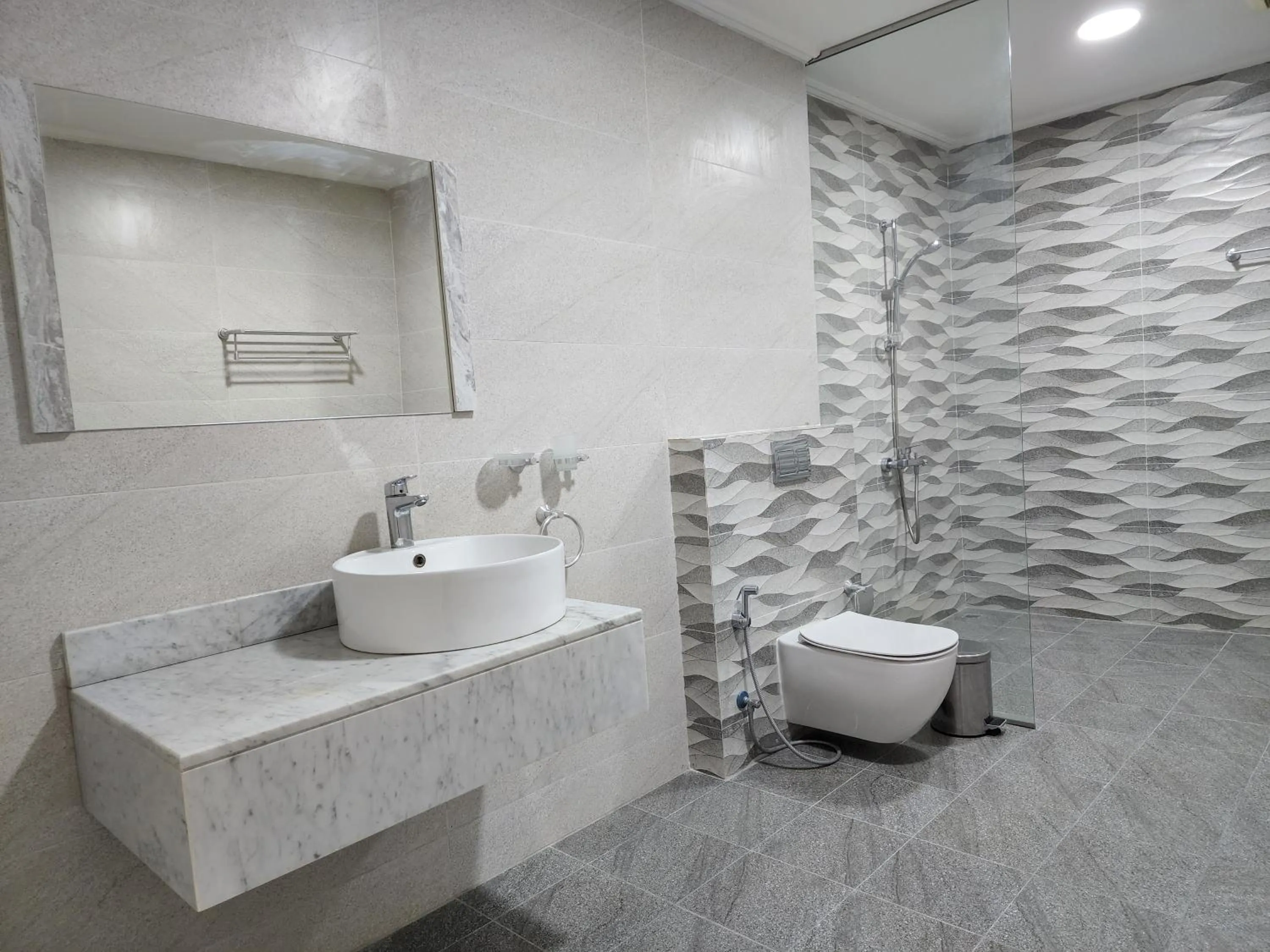 Imperial Suites Hotel