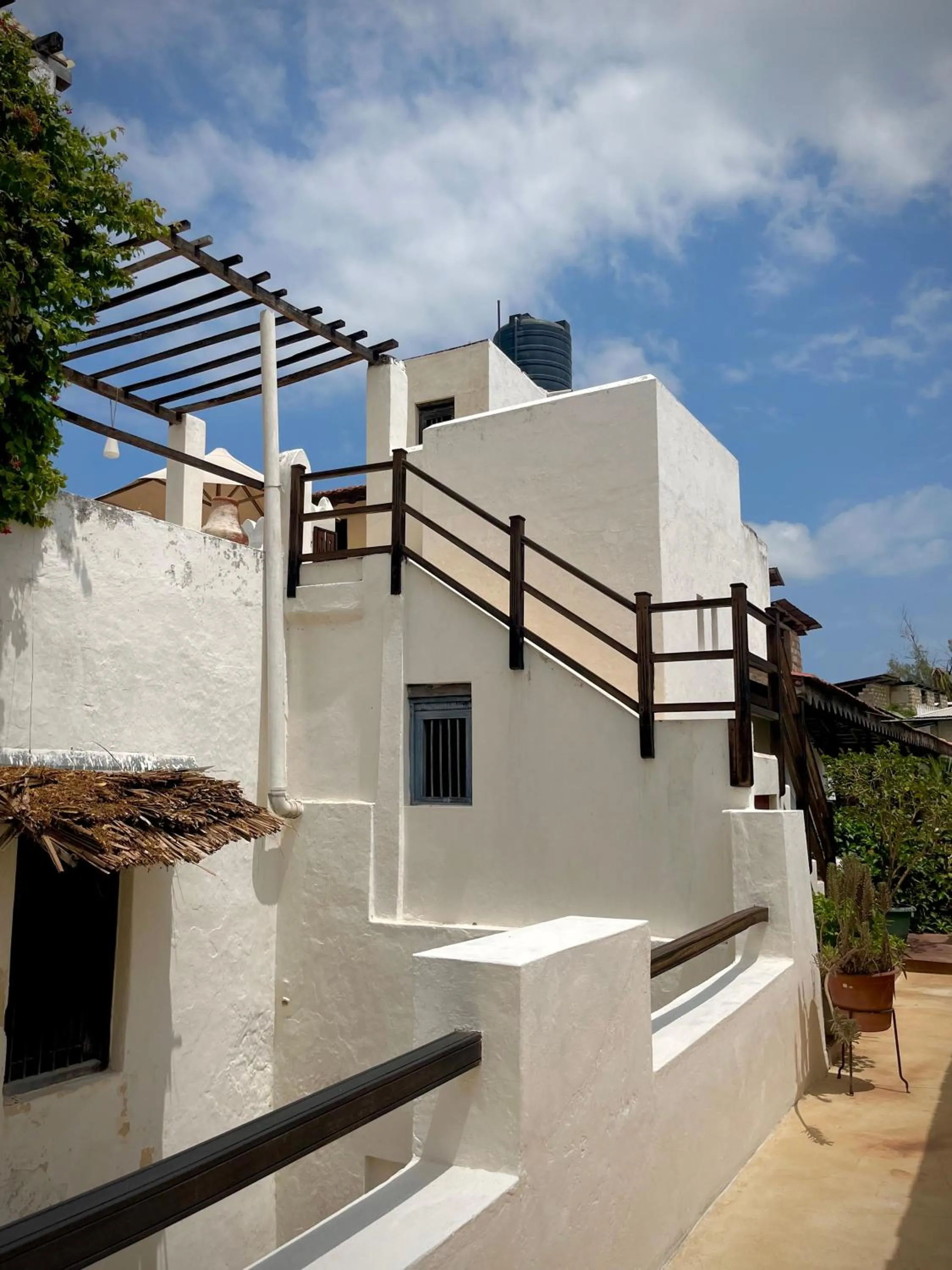 Property building in Subira House