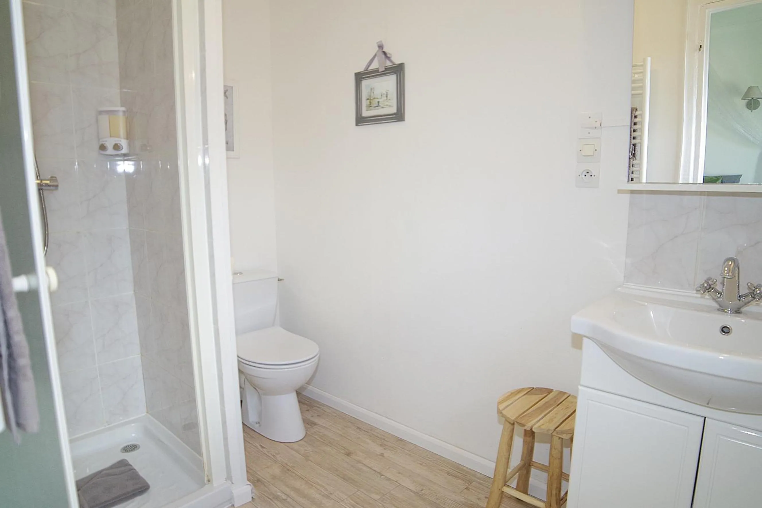 Shower in Les 4 saisons