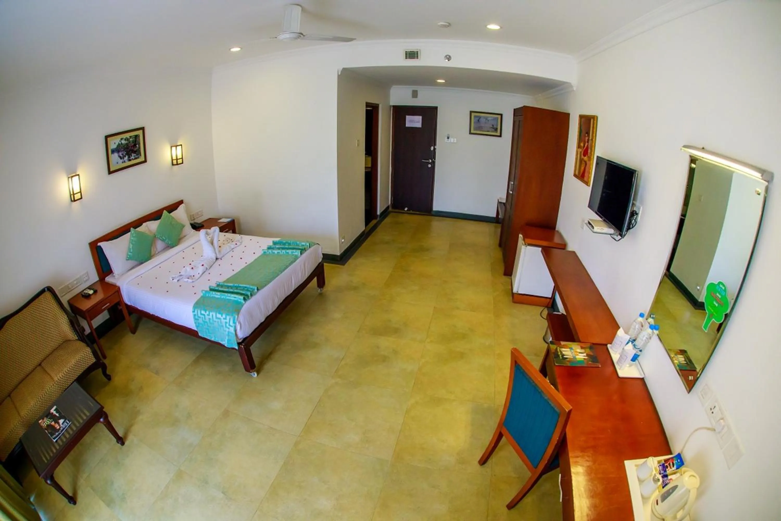 Photo of the whole room, Bed in Green Fields Kumarakom