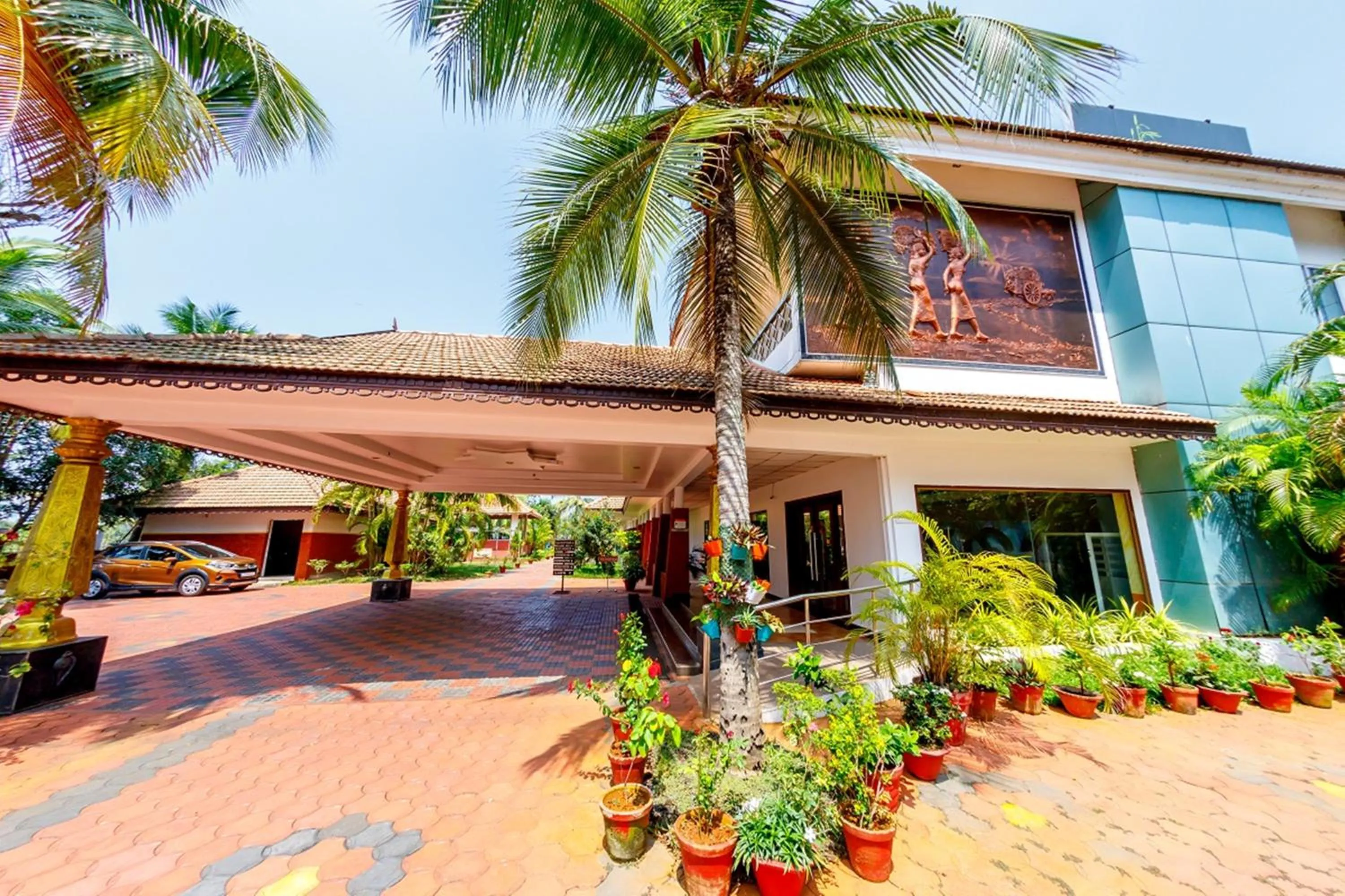 Facade/entrance in Green Fields Kumarakom