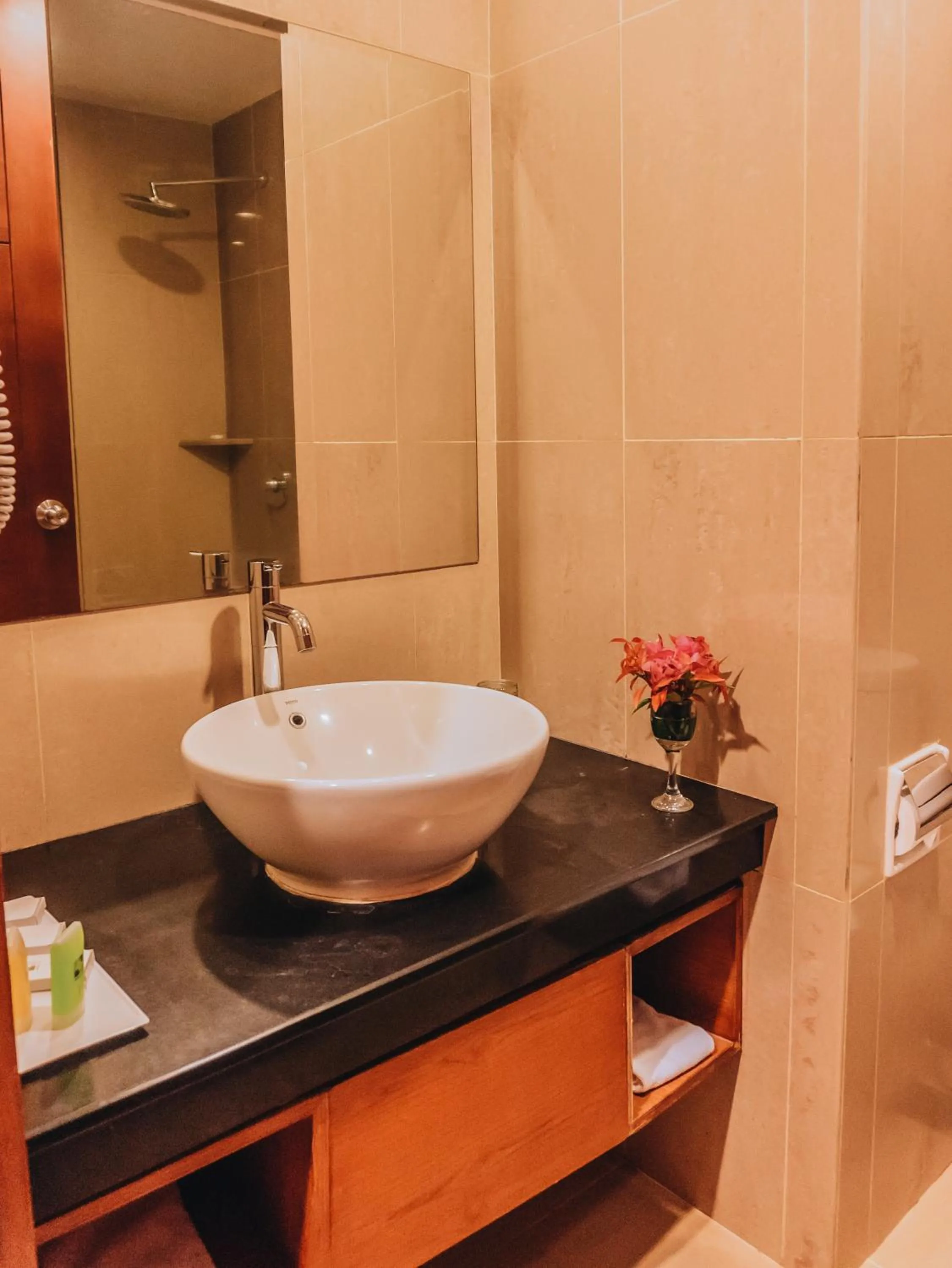 Bathroom in Swiss-Belinn SKA Pekanbaru