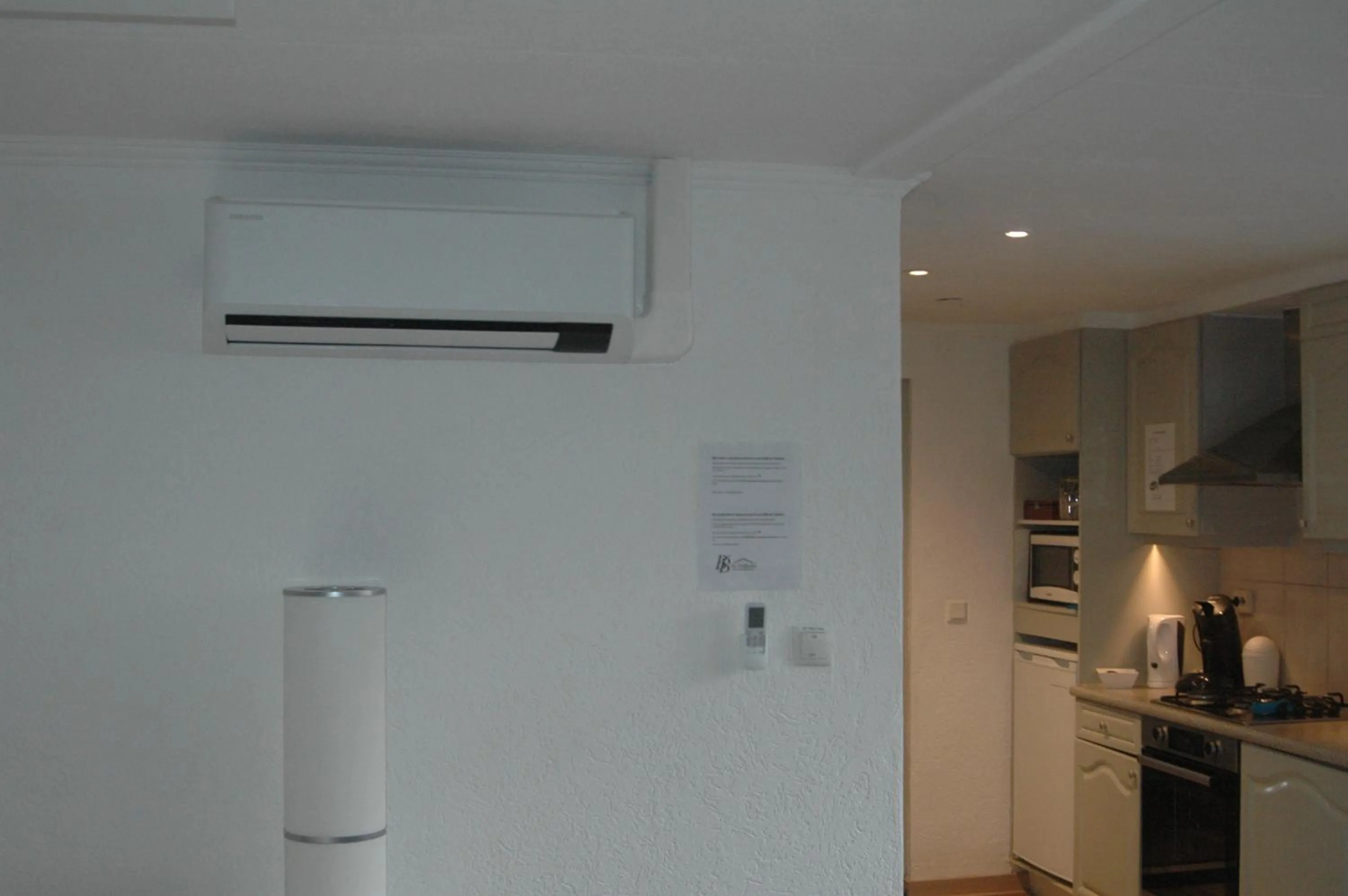 air conditioner in Bed & Breakfast de Vrijheid