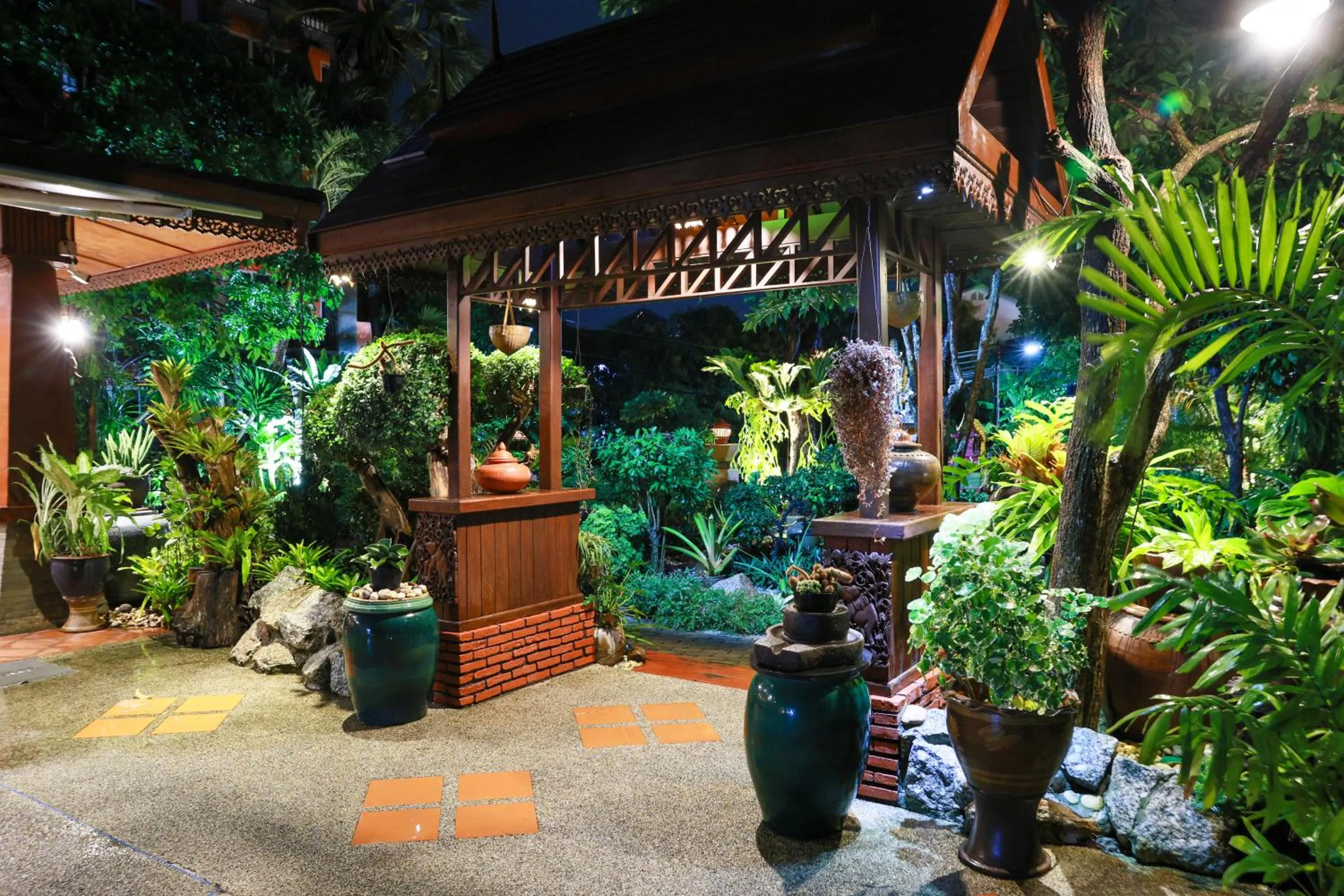 Night in Baan Vanida Garden Resort