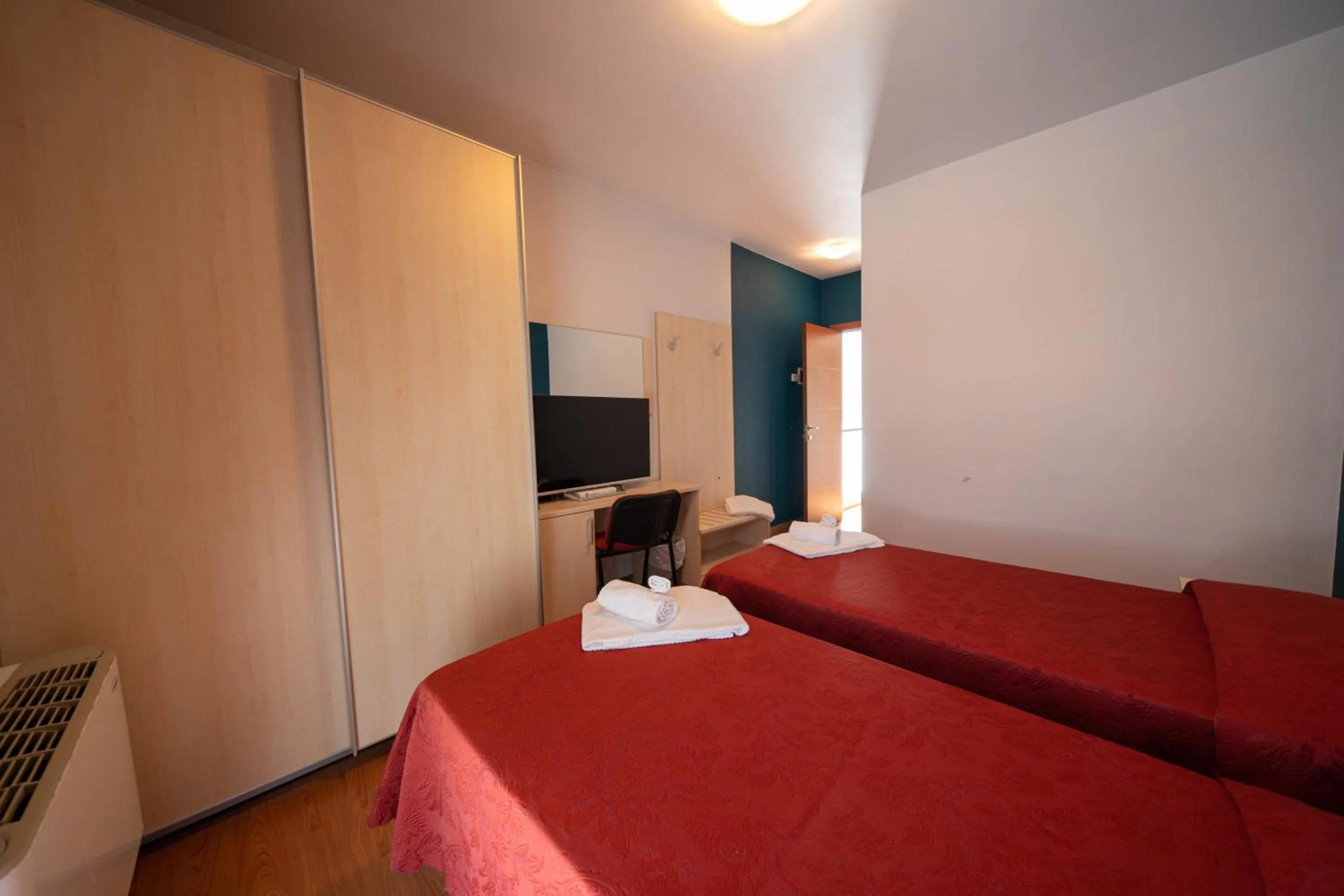 Photo of the whole room, Bed in Hotel Break House Ristorante