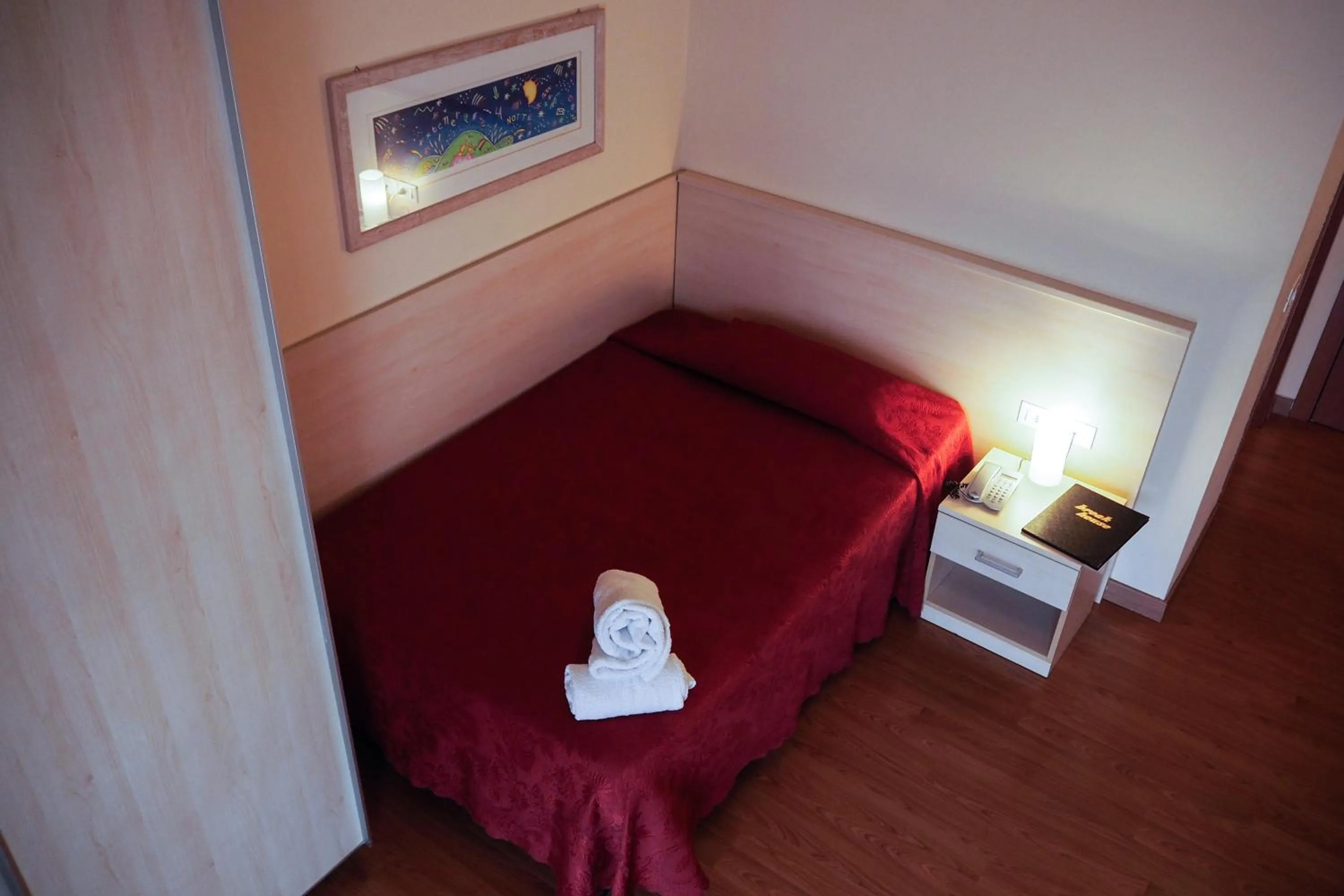 Bedroom, Bed in Hotel Break House Ristorante