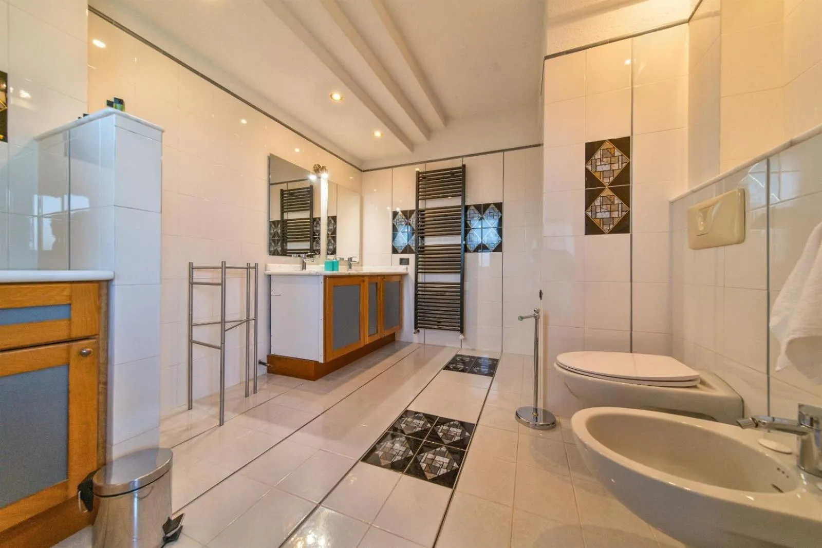 Shower in Chiara’s Home