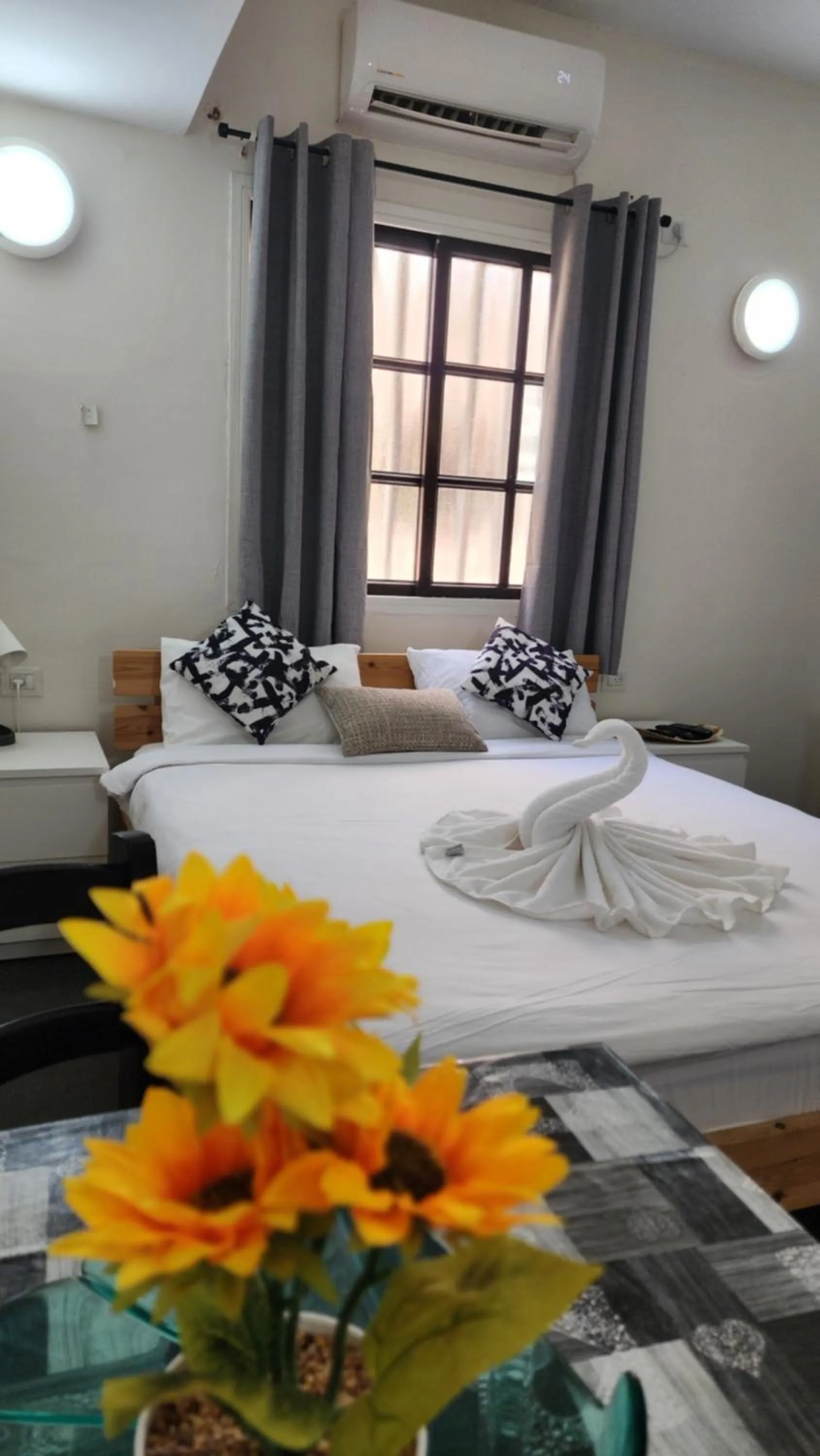 Bed in David Hameleh House