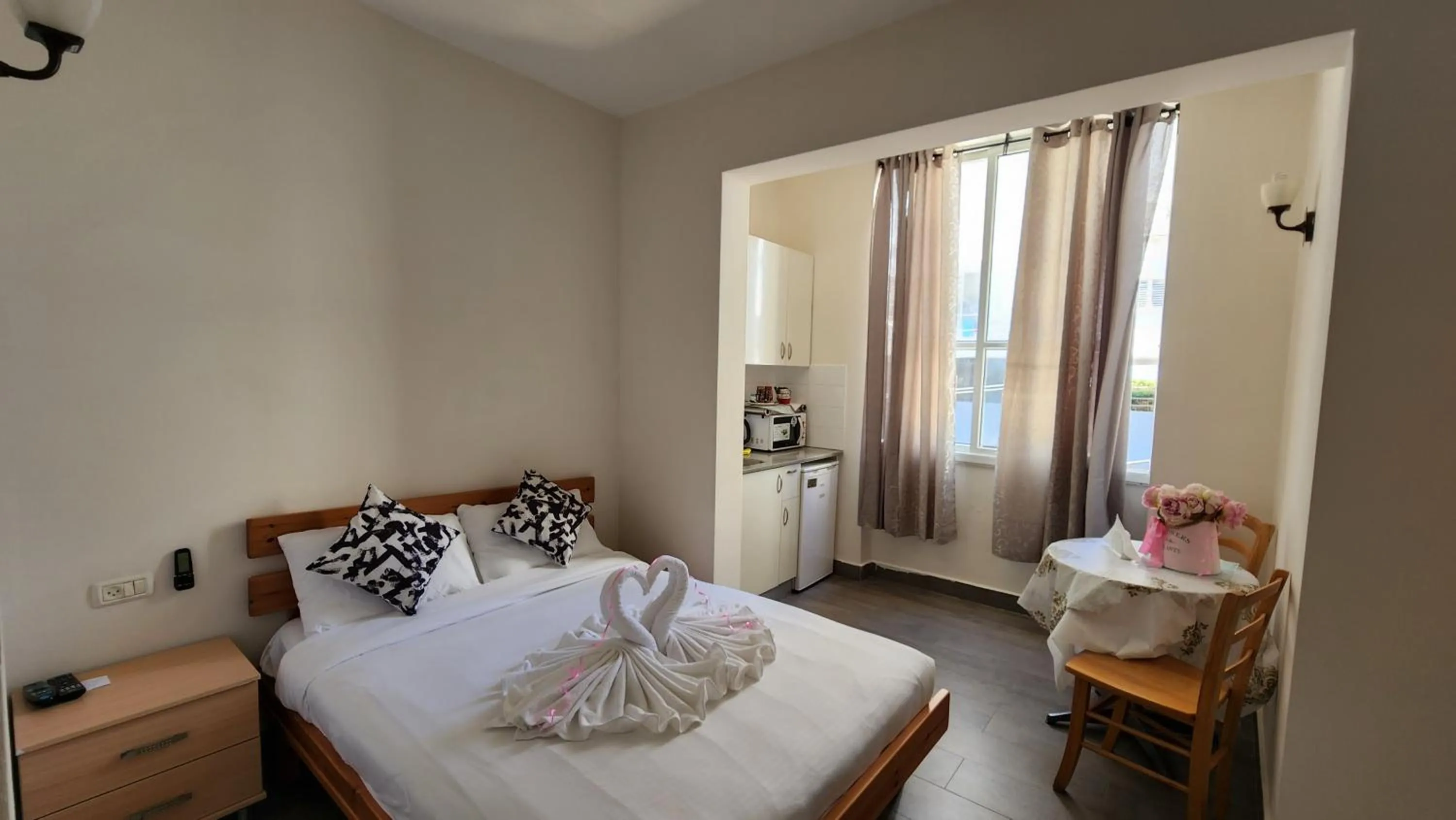 Bed in David Hameleh House