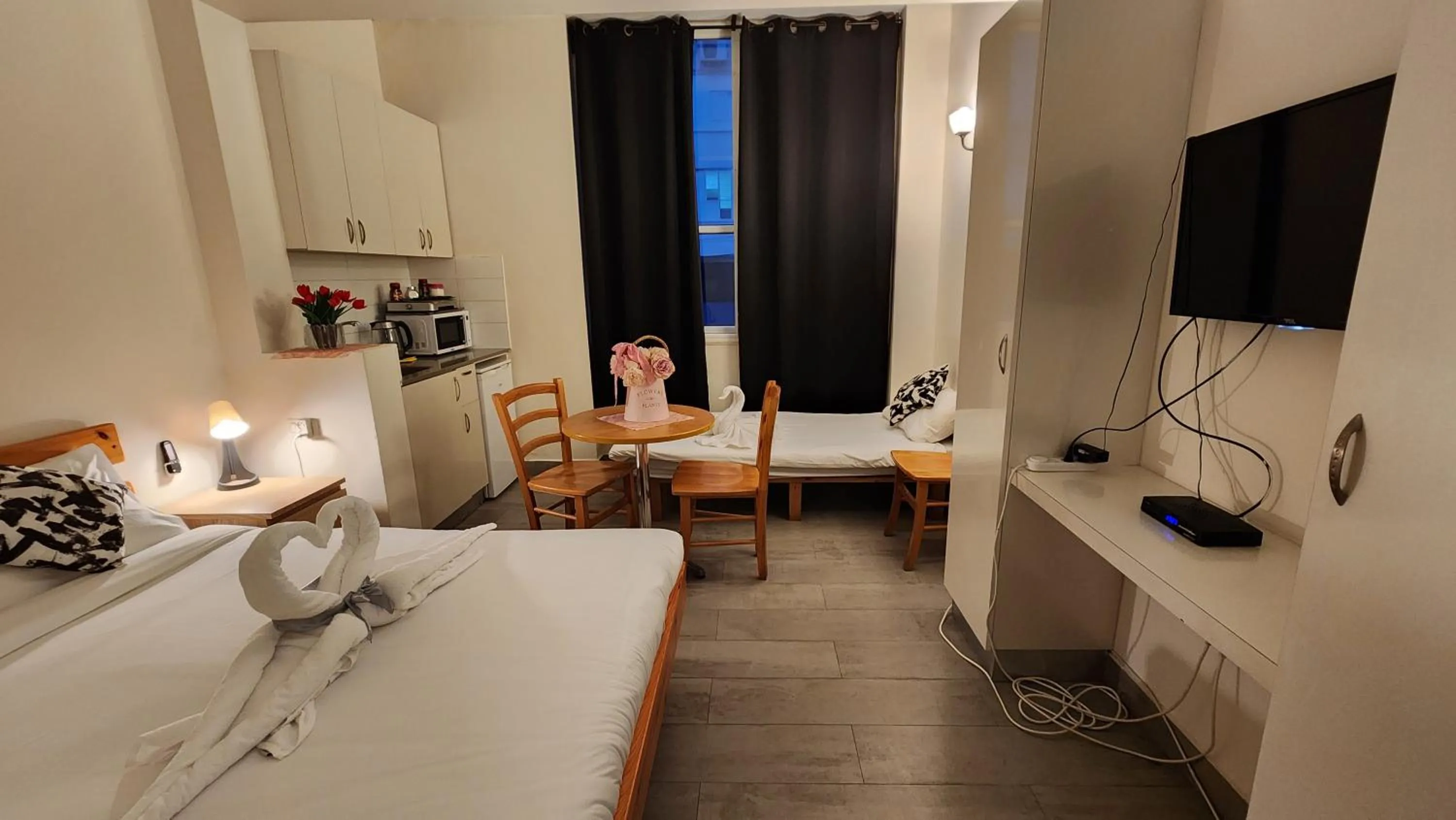 Bed in David Hameleh House